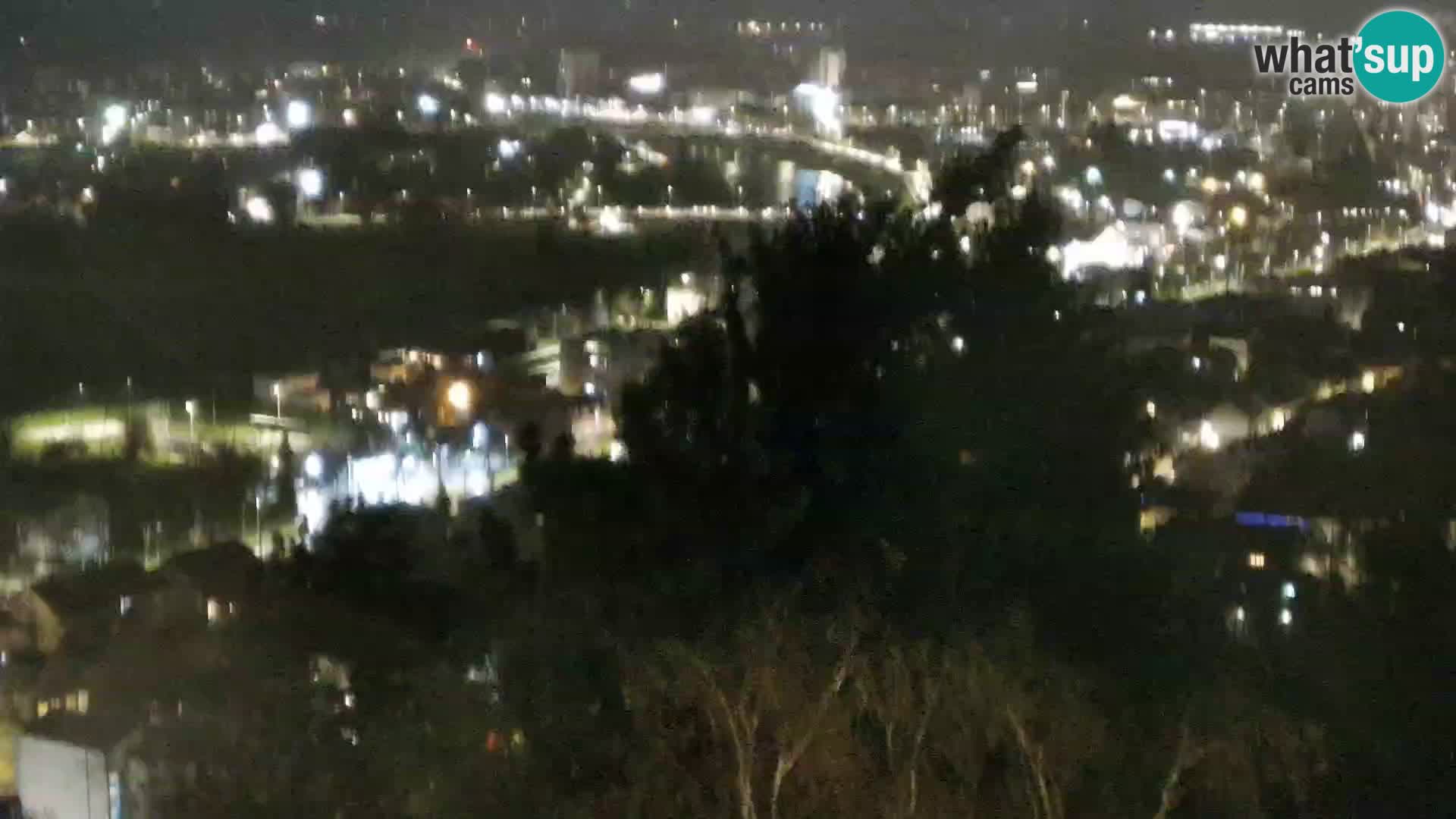 Web kamera Karlovac – Dvorac Dubovac uživo