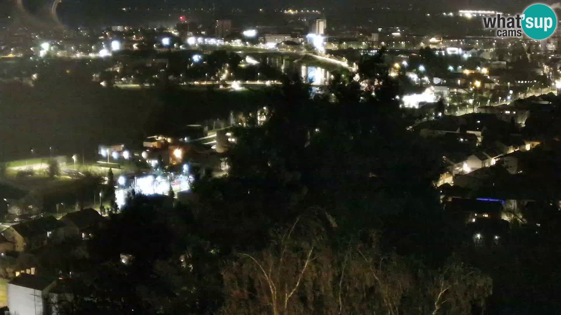 Webcam Karlovac Dubovac Castle – Live View of Karlovac’s Historic Landmark