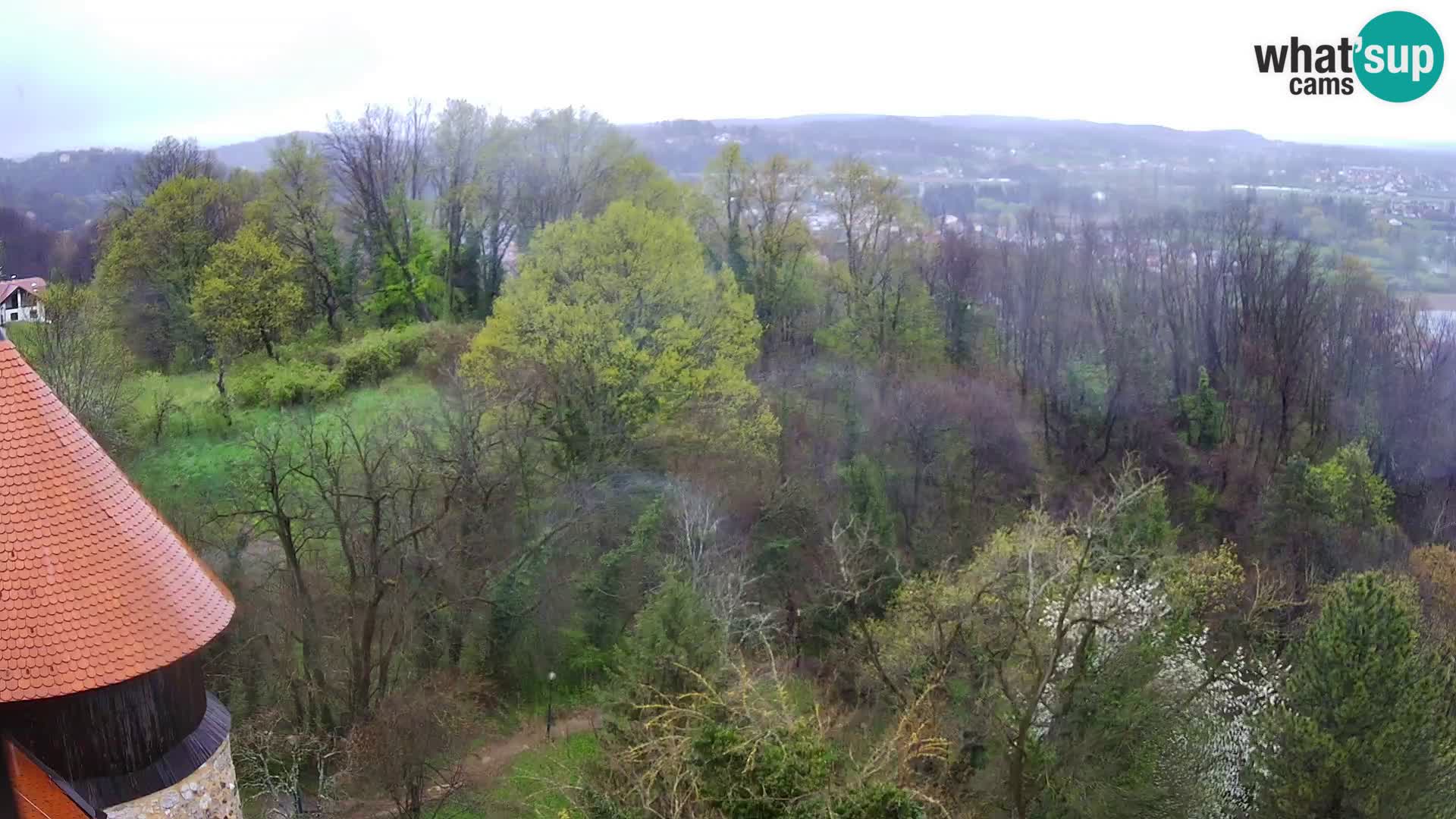 Web kamera Karlovac – Dvorac Dubovac uživo