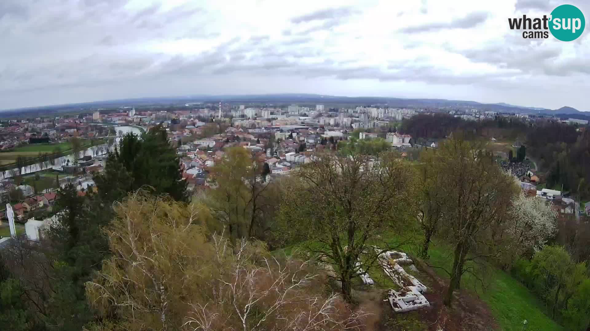 Webcam Karlstadt Burg Dubovac – Liveblick auf das historische Wahrzeichen
