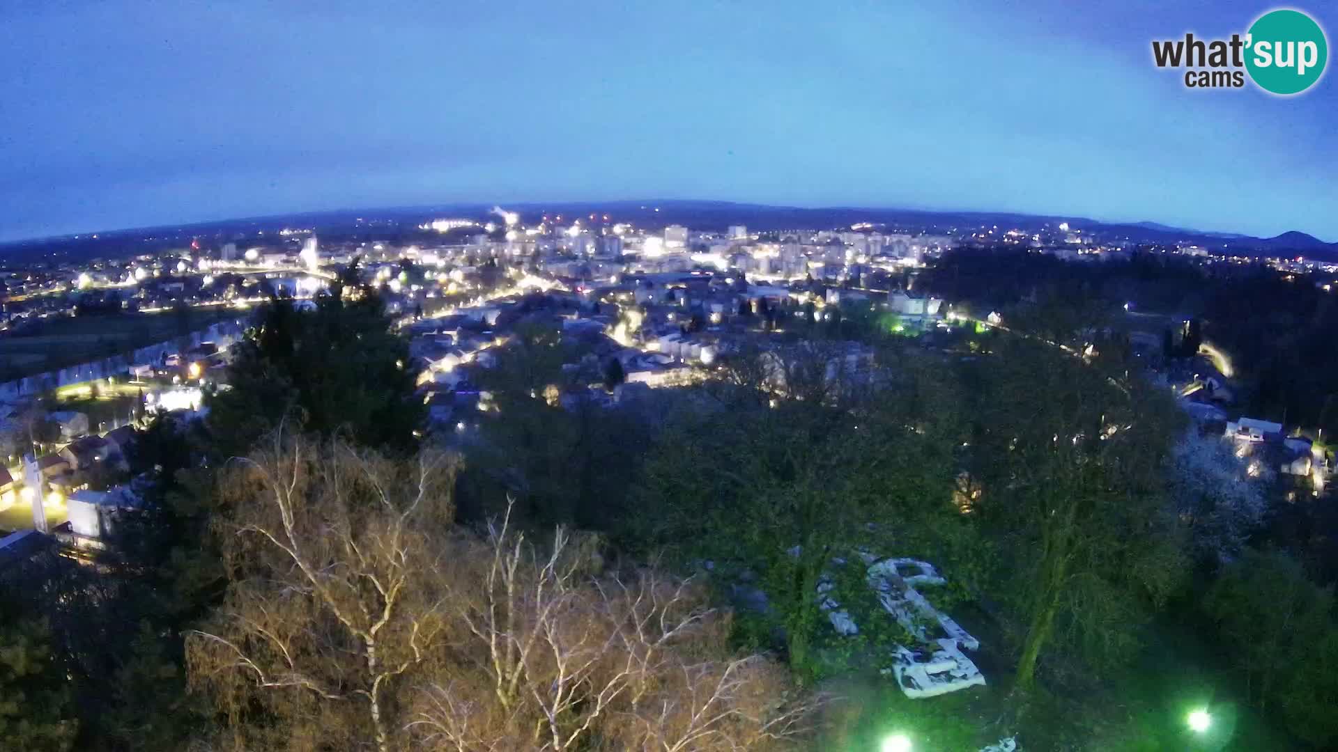 Web kamera Karlovac – Dvorac Dubovac uživo