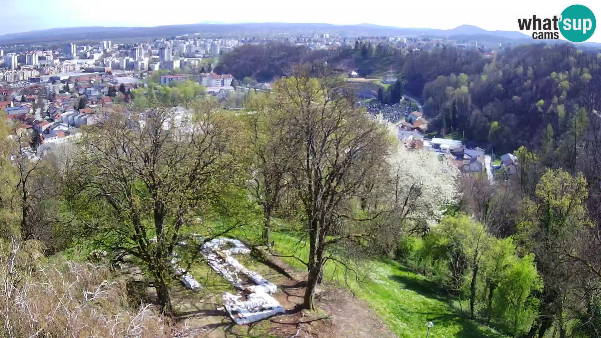 Web kamera Karlovac – Dvorac Dubovac uživo