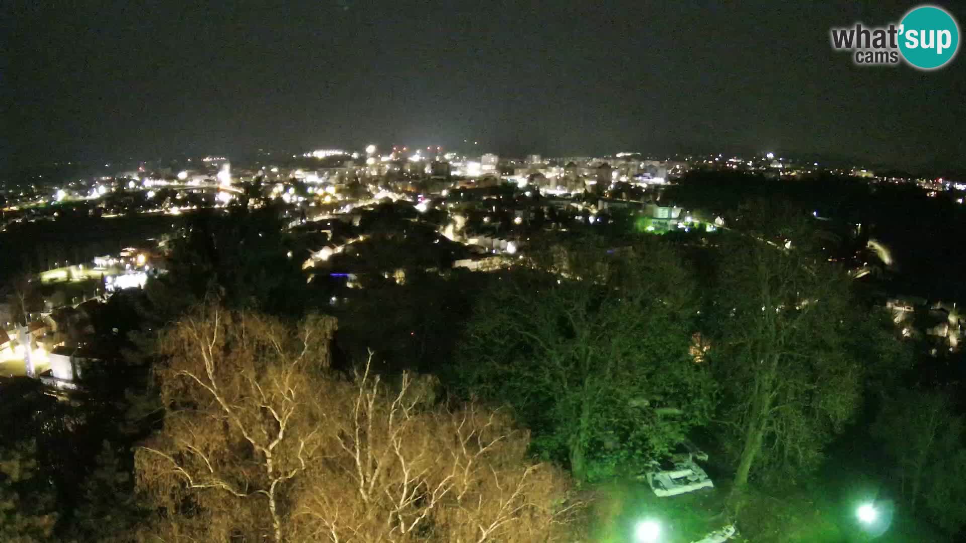 Web kamera Karlovac – Dvorac Dubovac uživo