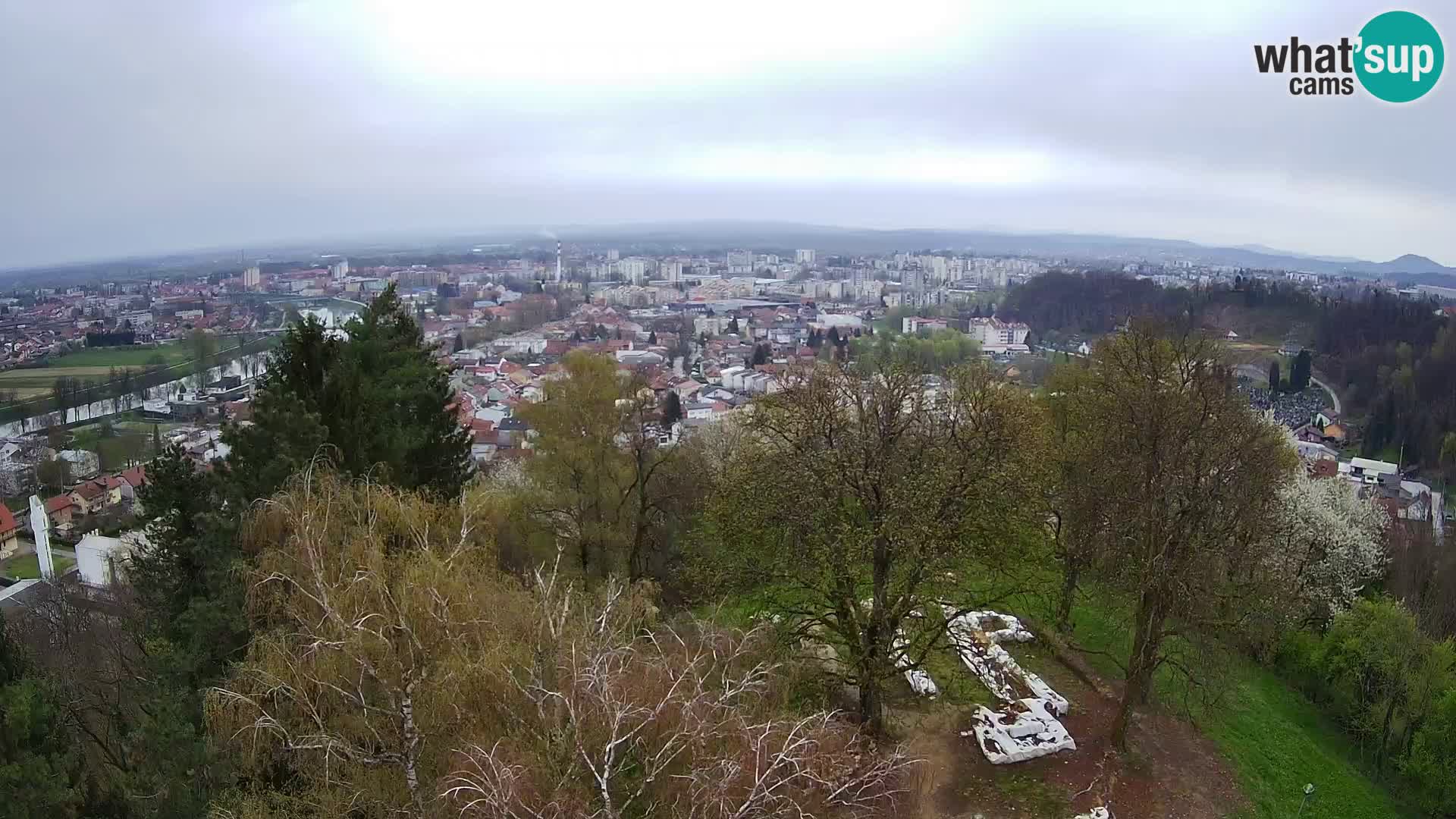 Webcam Karlstadt Burg Dubovac – Liveblick auf das historische Wahrzeichen