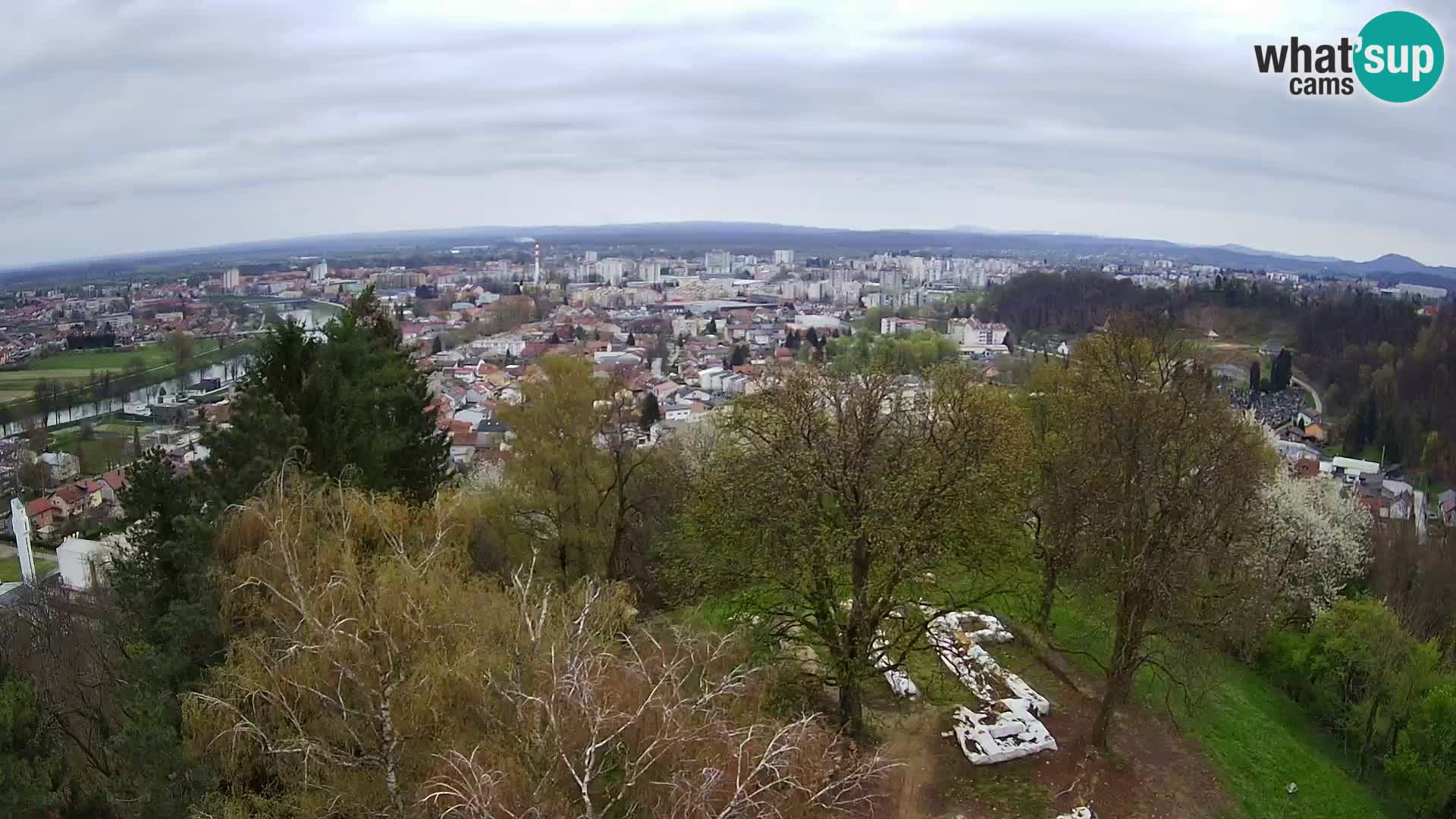 Webcam Karlstadt Burg Dubovac – Liveblick auf das historische Wahrzeichen