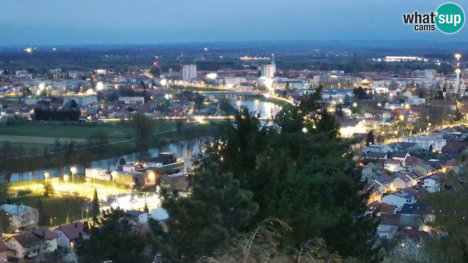 Spletna kamera Karlovac Dubovac grad – Pogled v živo na zgodovinsko znamenitost Karlovca