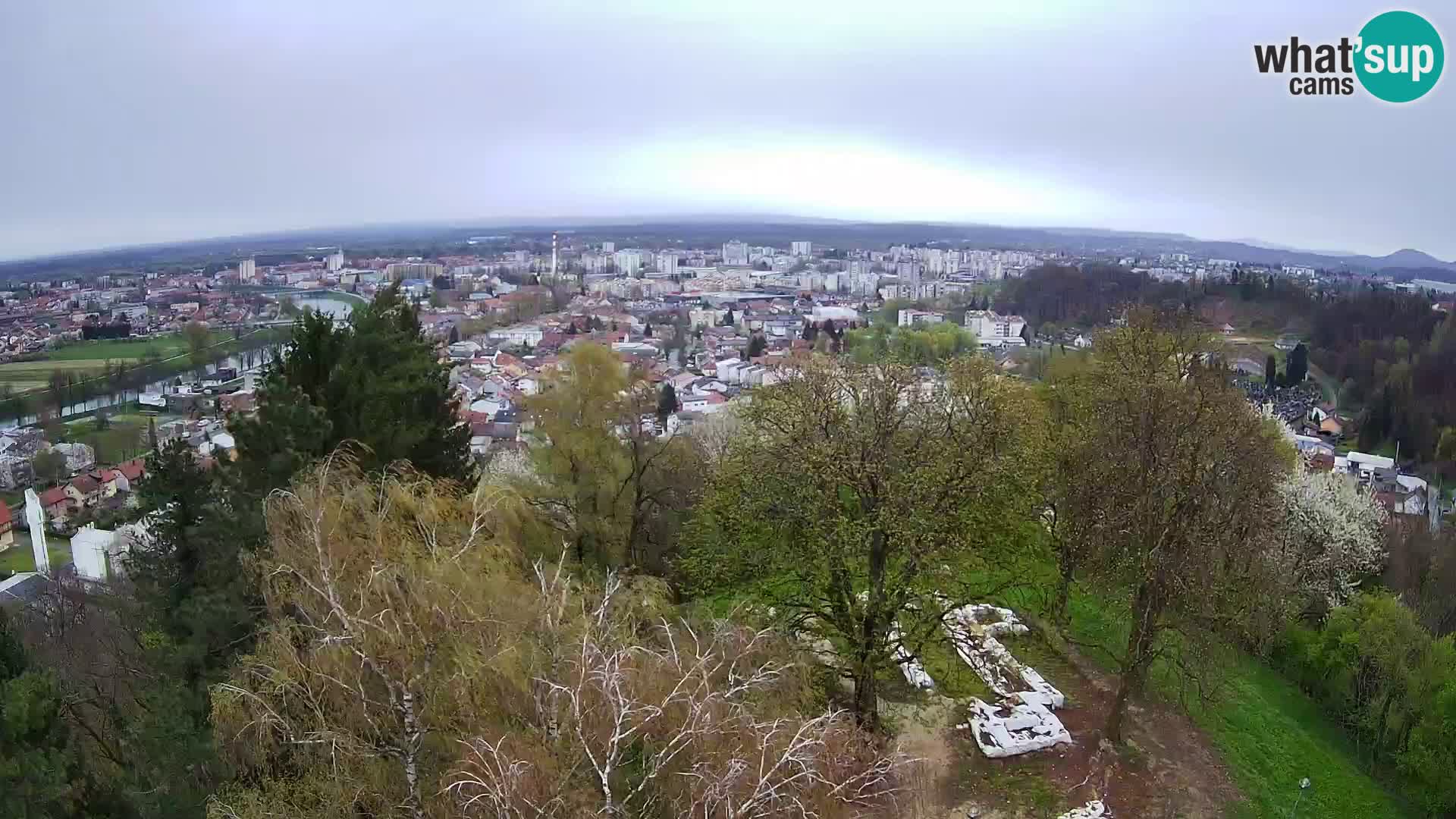Webcam Karlovac Dubovac Castle – Live View of Karlovac’s Historic Landmark