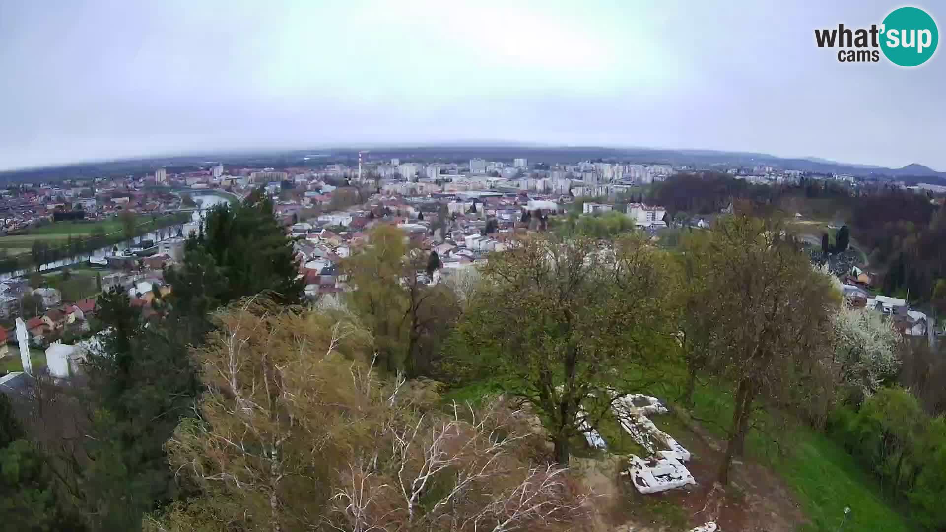 Webcam Karlovac Dubovac Castle – Live View of Karlovac’s Historic Landmark
