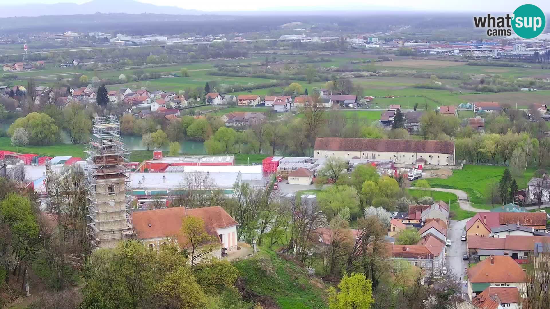 Spletna kamera Karlovac Dubovac grad – Pogled v živo na zgodovinsko znamenitost Karlovca