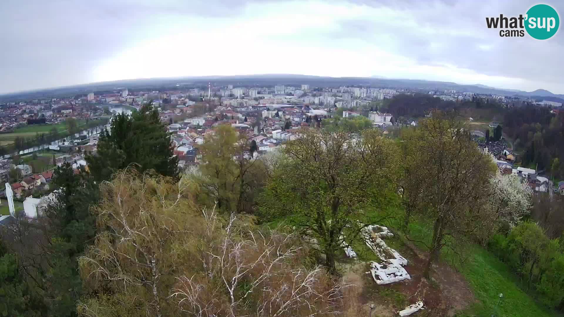 Webcam Karlstadt Burg Dubovac – Liveblick auf das historische Wahrzeichen