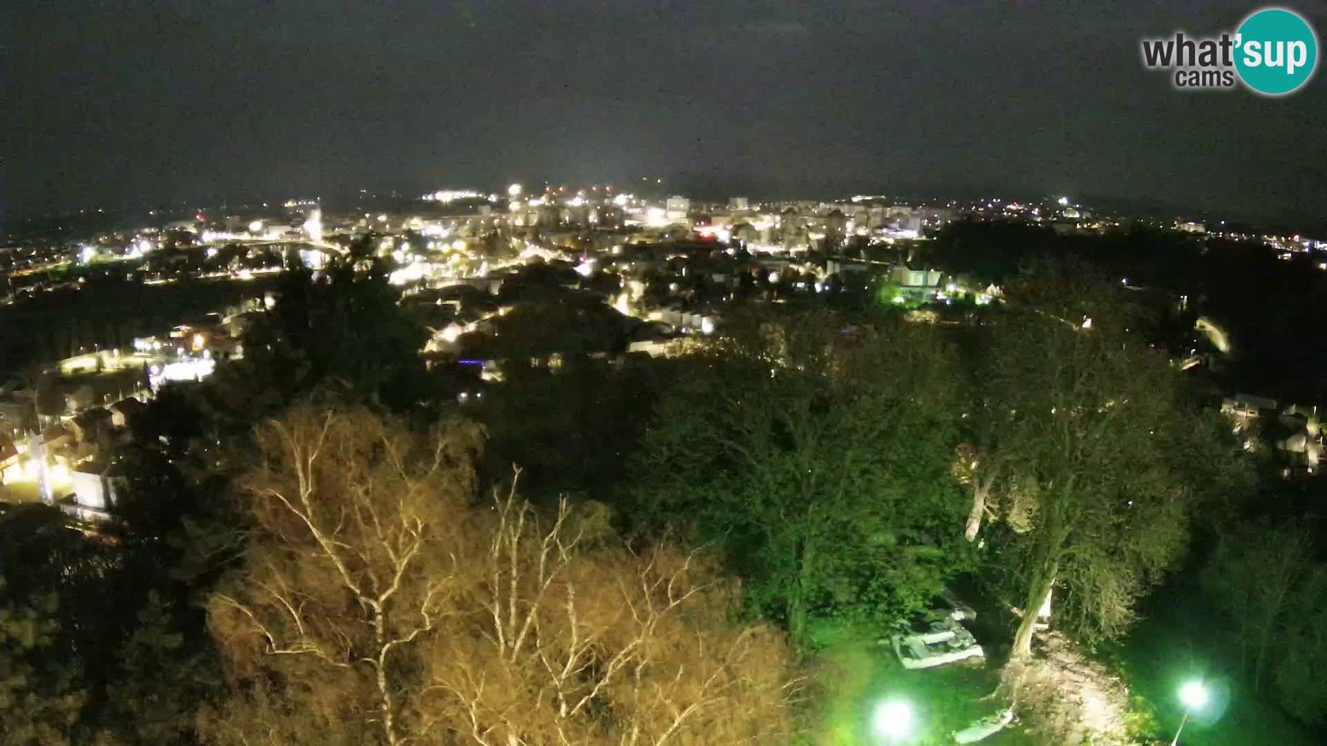 Web kamera Karlovac – Dvorac Dubovac uživo