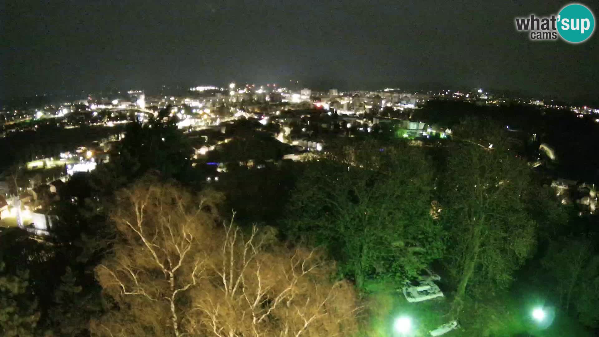 Web kamera Karlovac – Dvorac Dubovac uživo