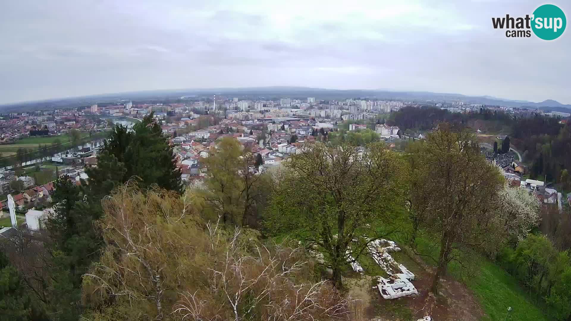 Webcam Castillo Dubovac Karlovac – Vista en directo del histórico castillo
