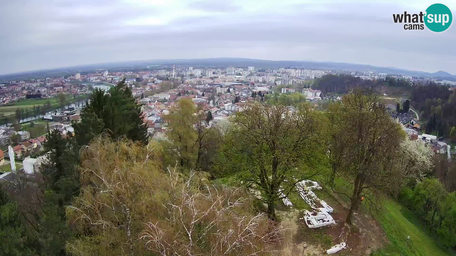 Webcam Karlovac Dubovac Castle – Live View of Karlovac’s Historic Landmark