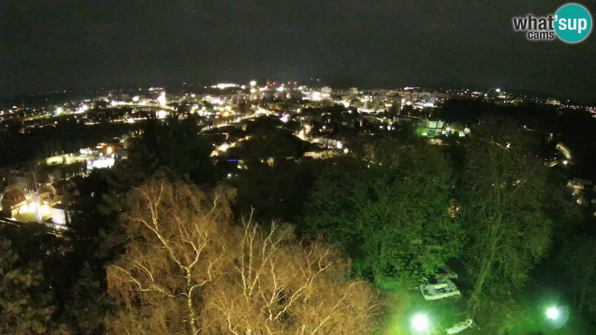 Web kamera Karlovac – Dvorac Dubovac uživo