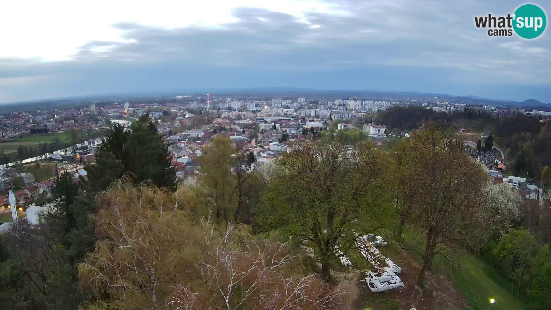 Webcam Karlovac Dubovac Castle – Live View of Karlovac’s Historic Landmark