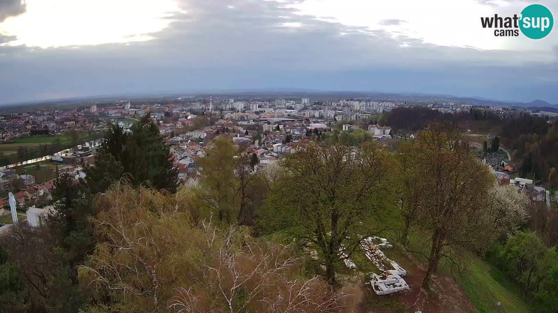 Webcam Karlstadt Burg Dubovac – Liveblick auf das historische Wahrzeichen