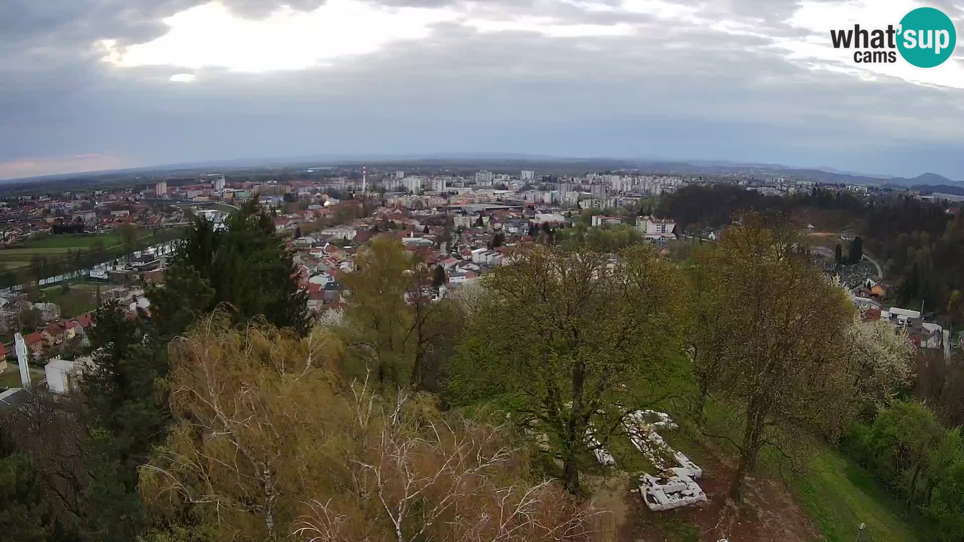 Webcam Karlovac Dubovac Castle – Live View of Karlovac’s Historic Landmark