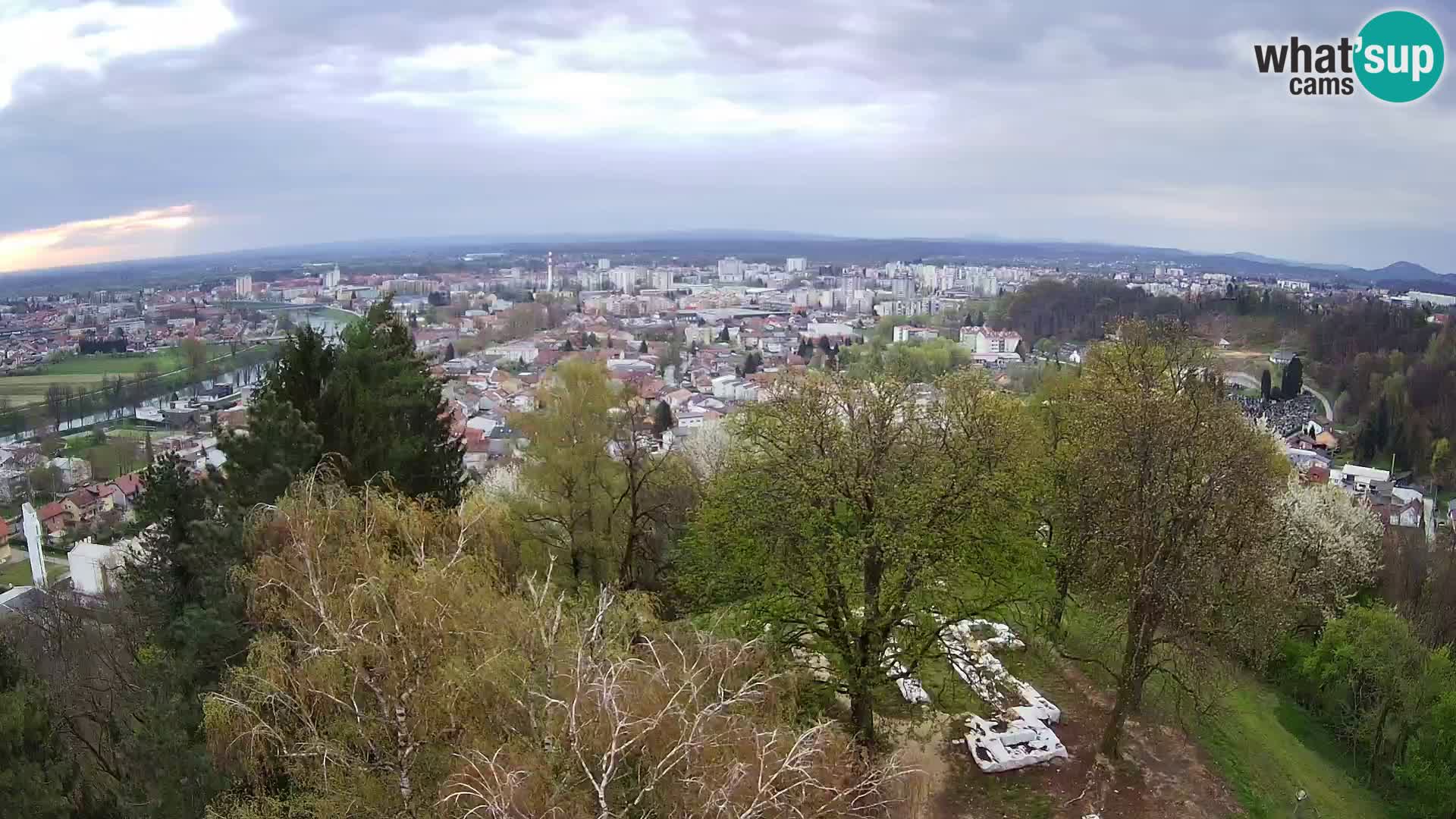 Webcam Karlstadt Burg Dubovac – Liveblick auf das historische Wahrzeichen