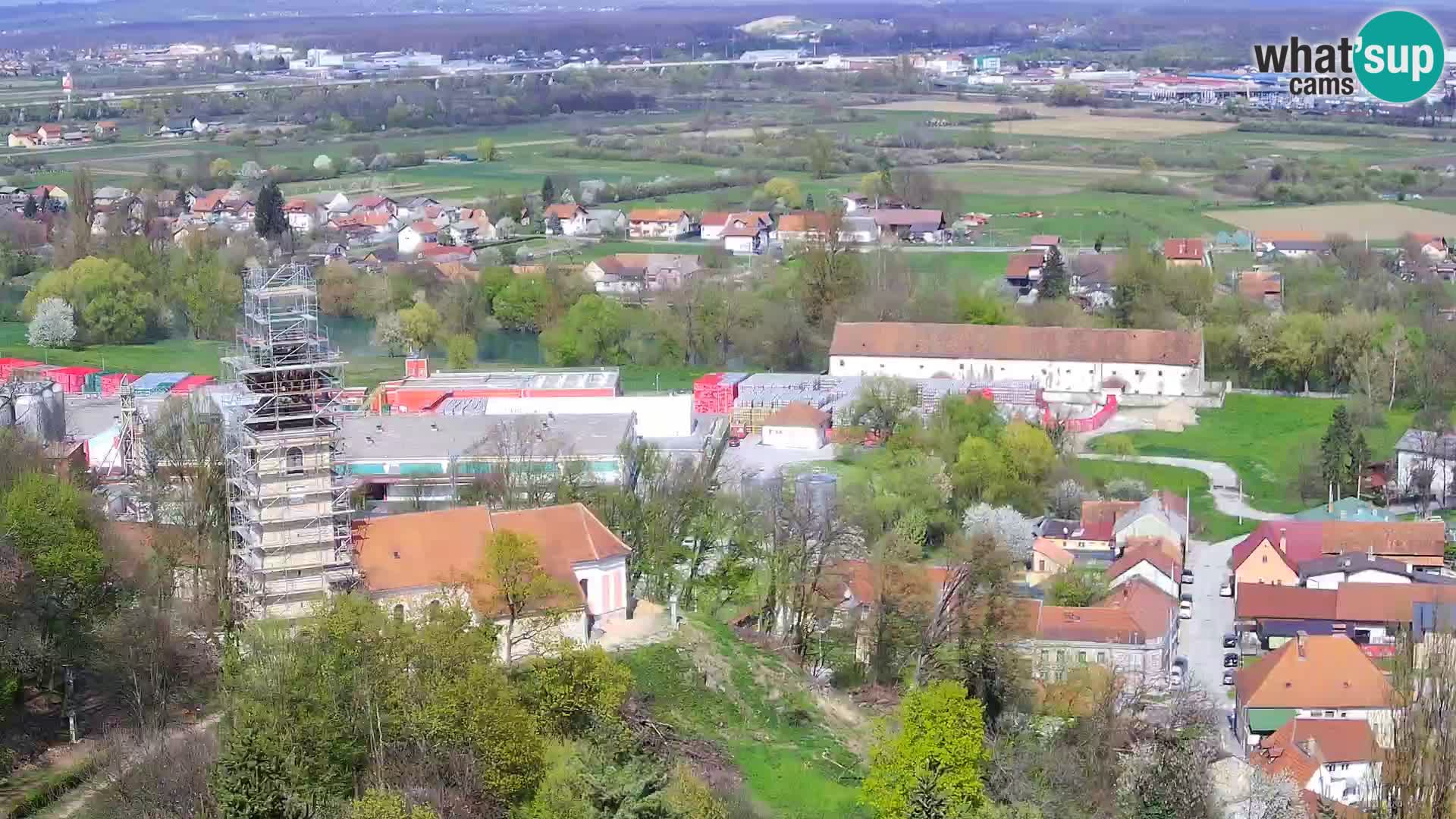 Spletna kamera Karlovac Dubovac grad – Pogled v živo na zgodovinsko znamenitost Karlovca