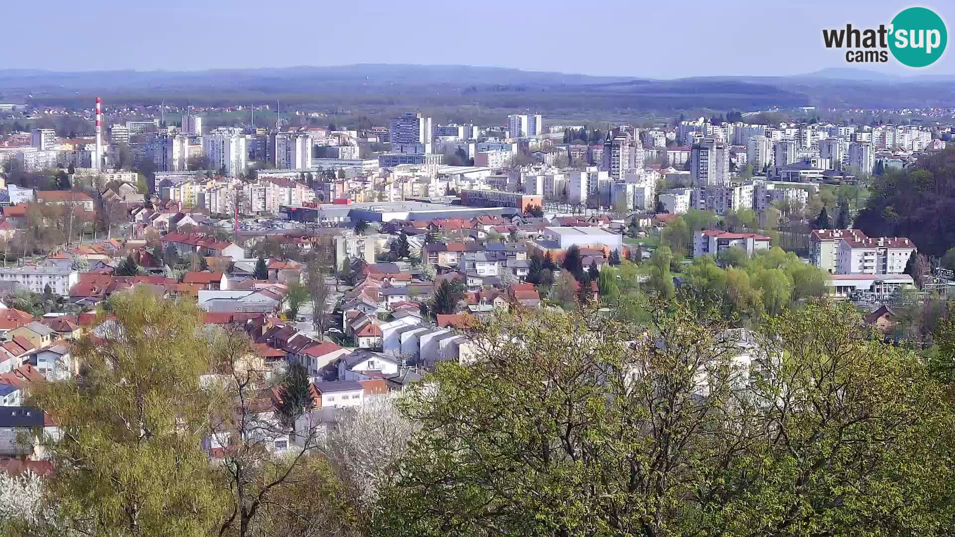 Spletna kamera Karlovac Dubovac grad – Pogled v živo na zgodovinsko znamenitost Karlovca