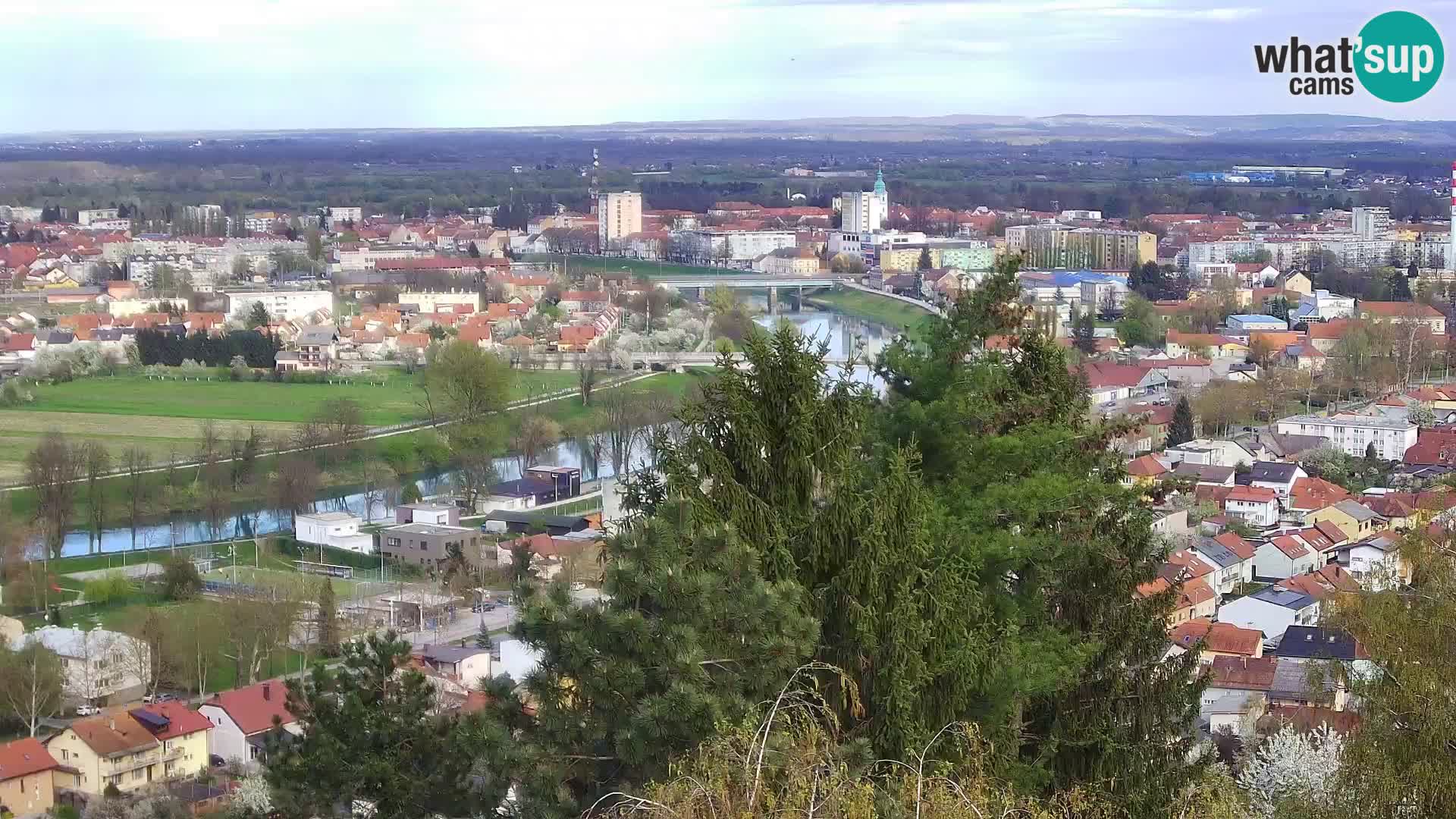 Web kamera Karlovac – Dvorac Dubovac uživo