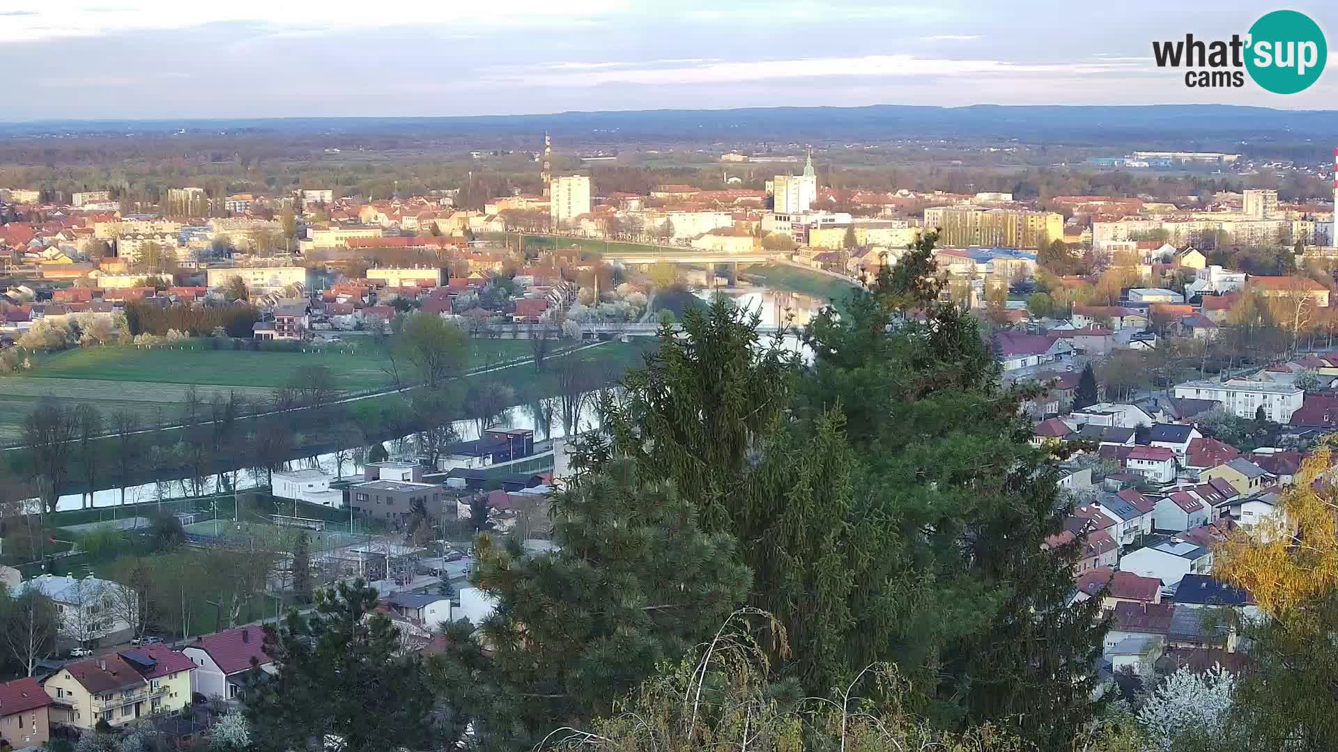 Web kamera Karlovac – Dvorac Dubovac uživo