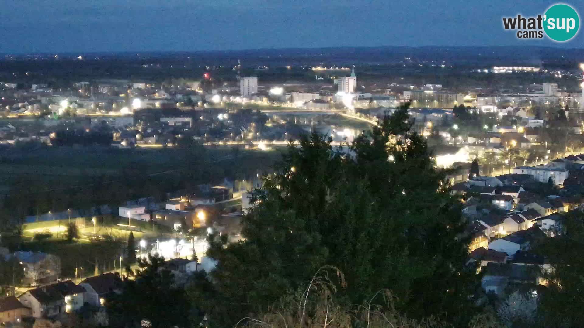 Spletna kamera Karlovac Dubovac grad – Pogled v živo na zgodovinsko znamenitost Karlovca