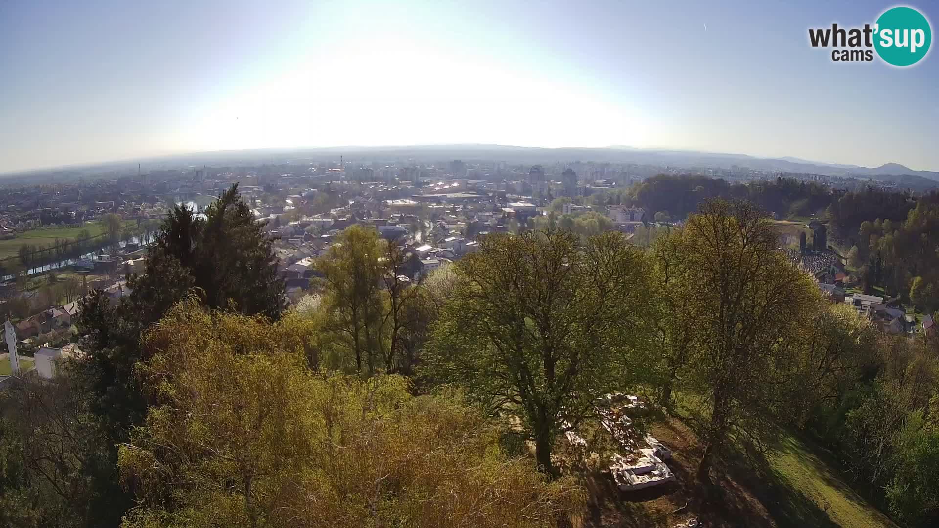 Webcam Karlovac Dubovac Castle – Live View of Karlovac’s Historic Landmark