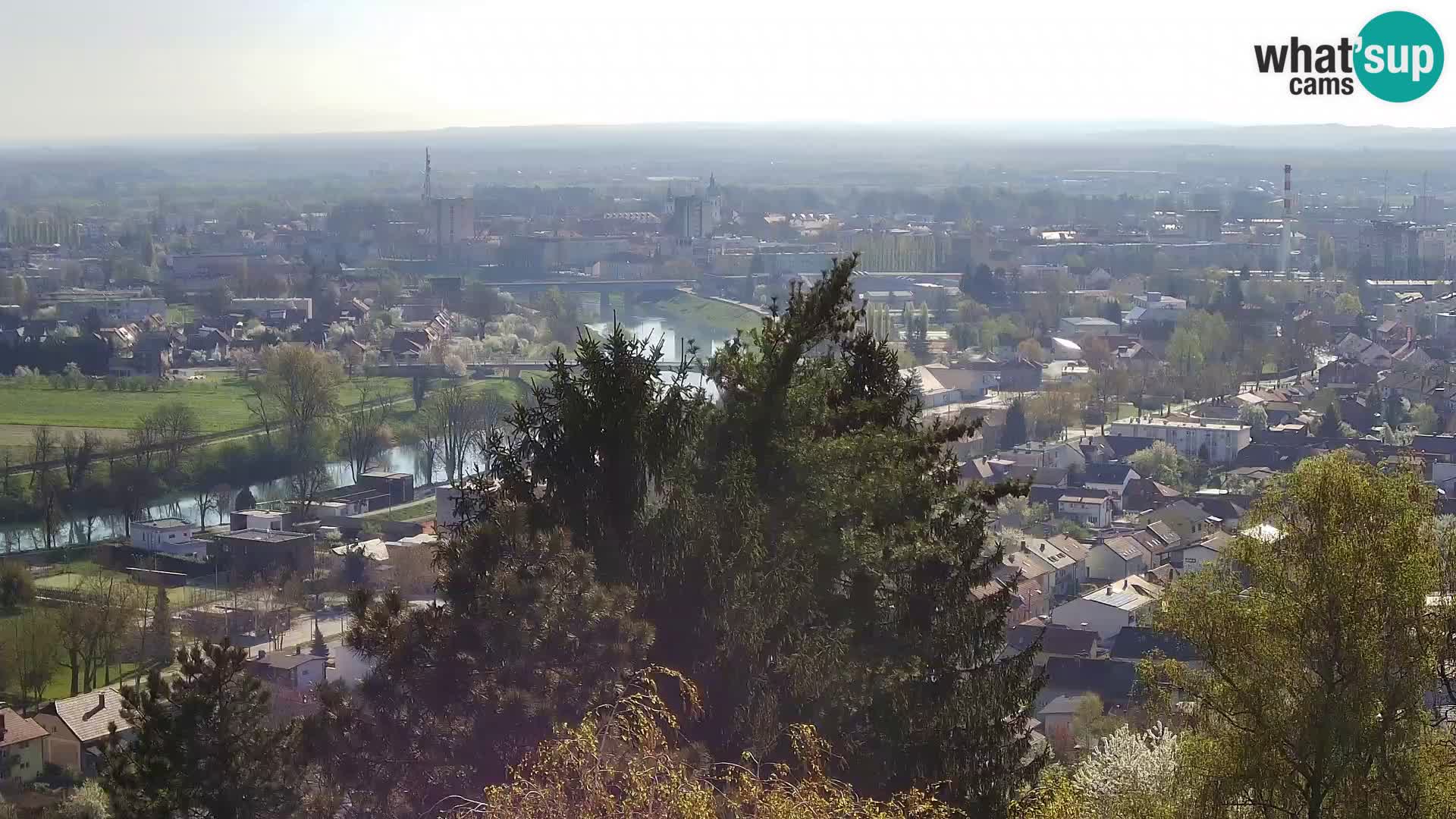 Web kamera Karlovac – Dvorac Dubovac uživo