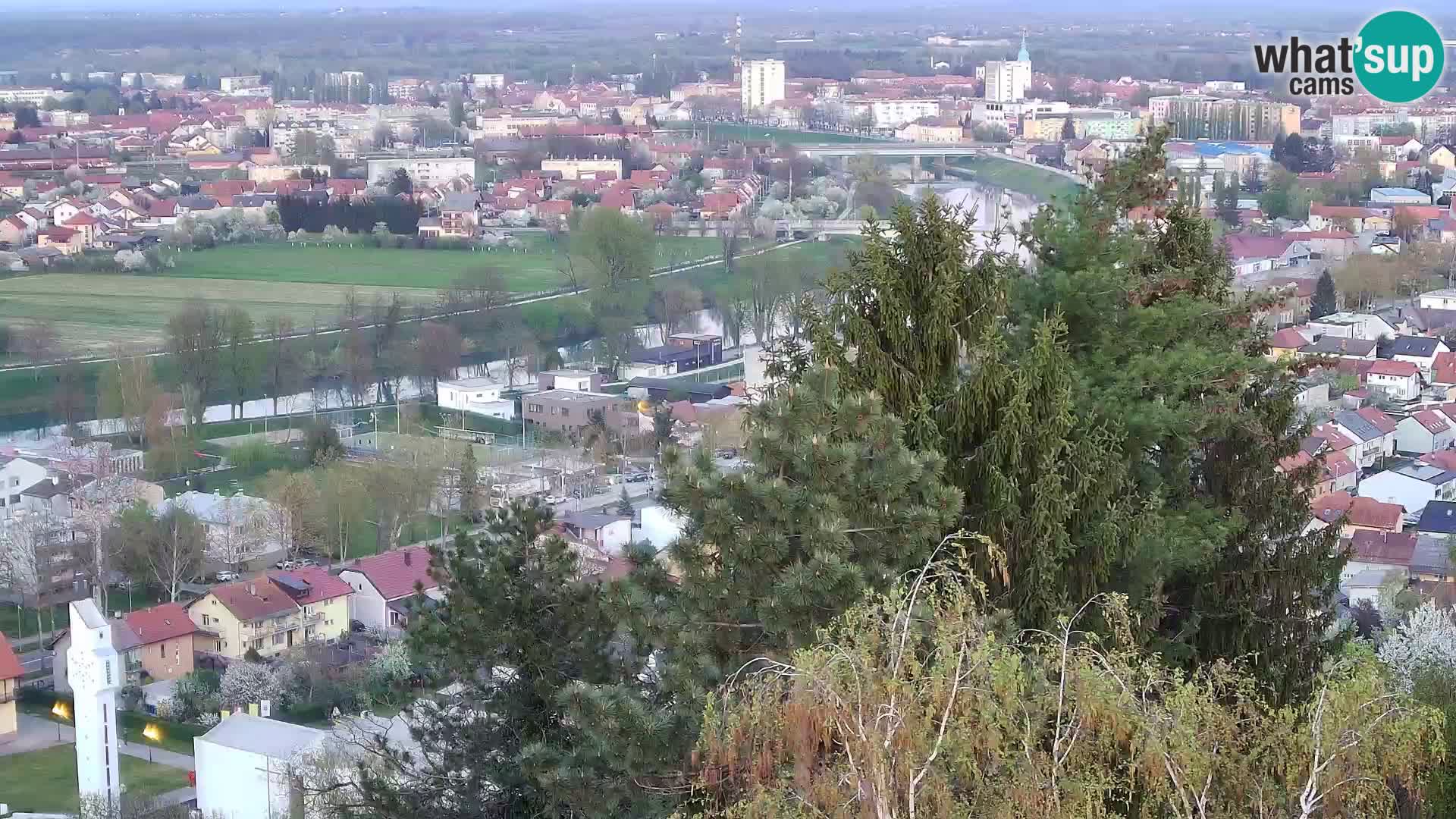 Web kamera Karlovac – Dvorac Dubovac uživo