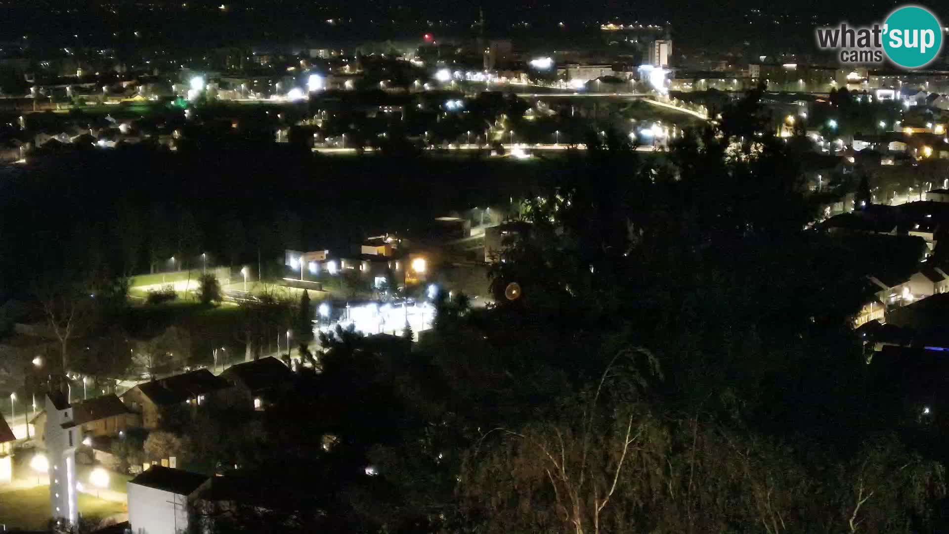 Web kamera Karlovac – Dvorac Dubovac uživo