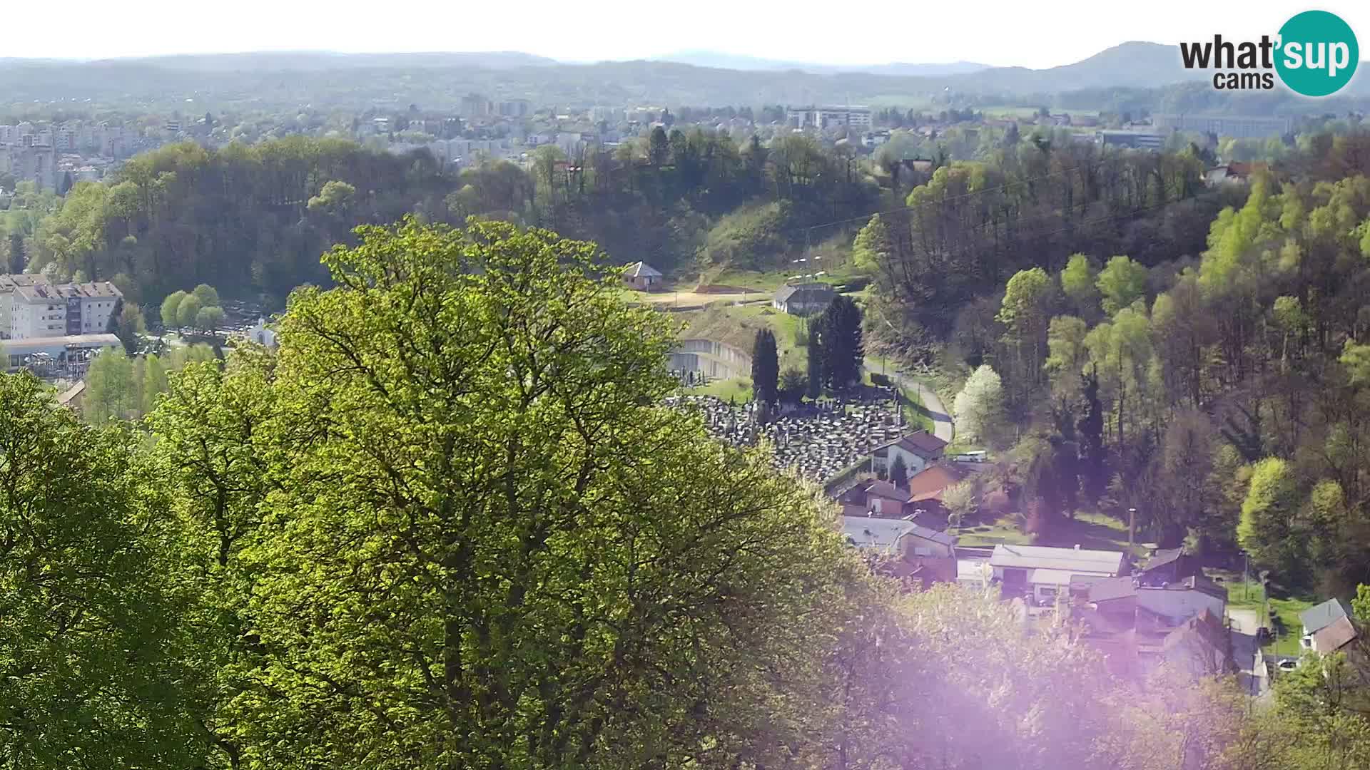 Spletna kamera Karlovac Dubovac grad – Pogled v živo na zgodovinsko znamenitost Karlovca