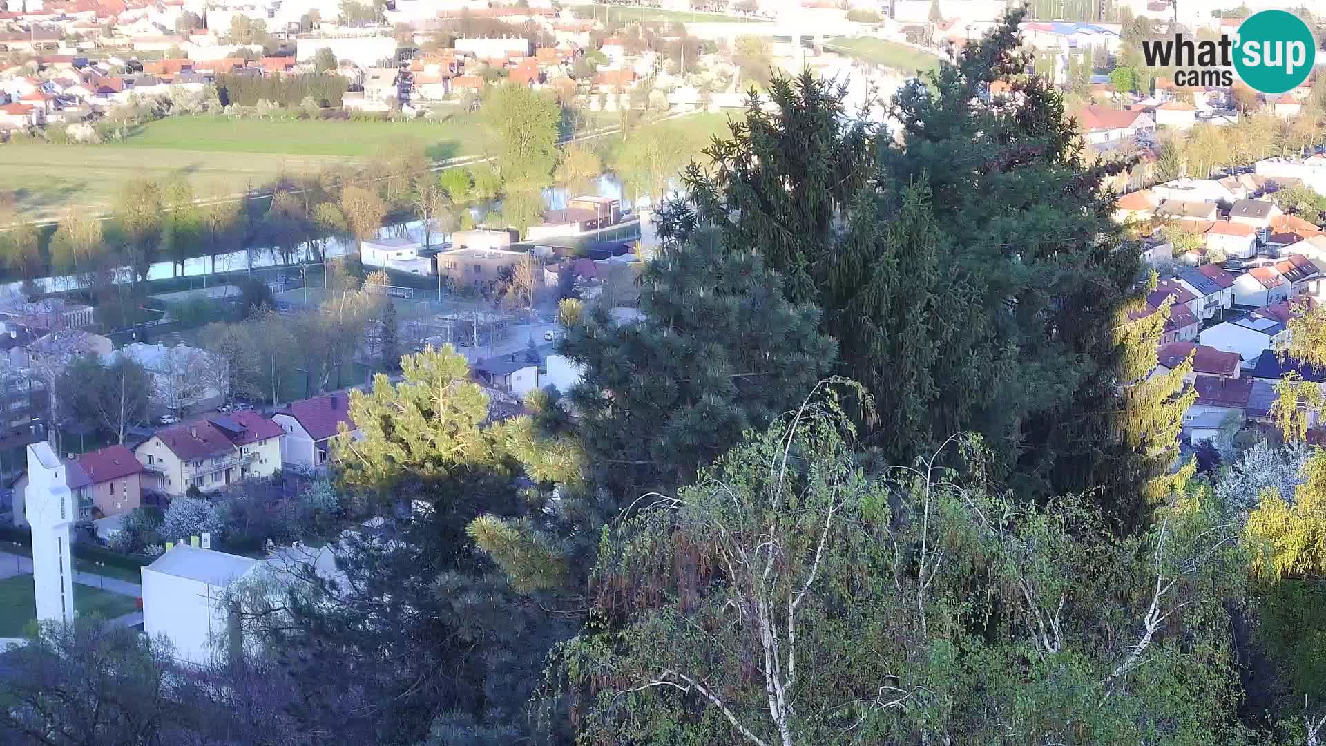 Web kamera Karlovac – Dvorac Dubovac uživo