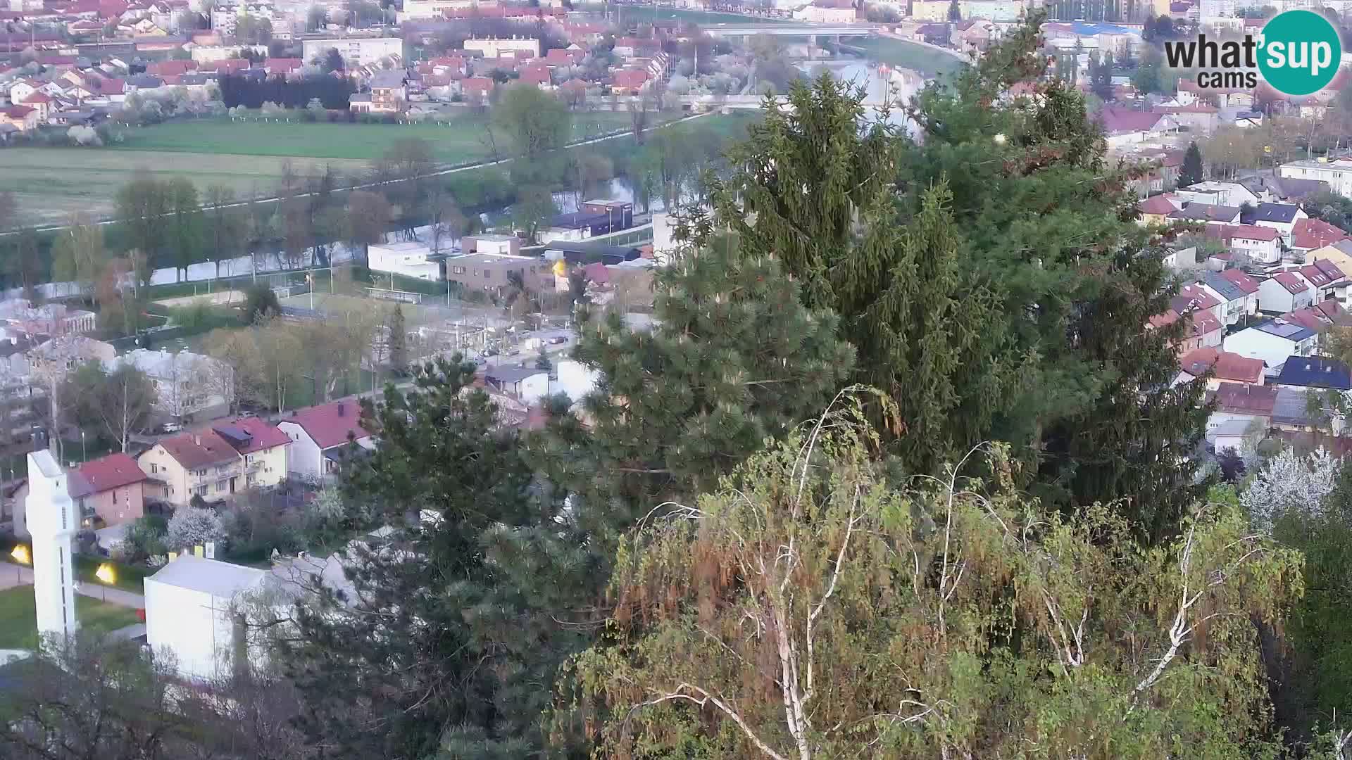 Web kamera Karlovac – Dvorac Dubovac uživo