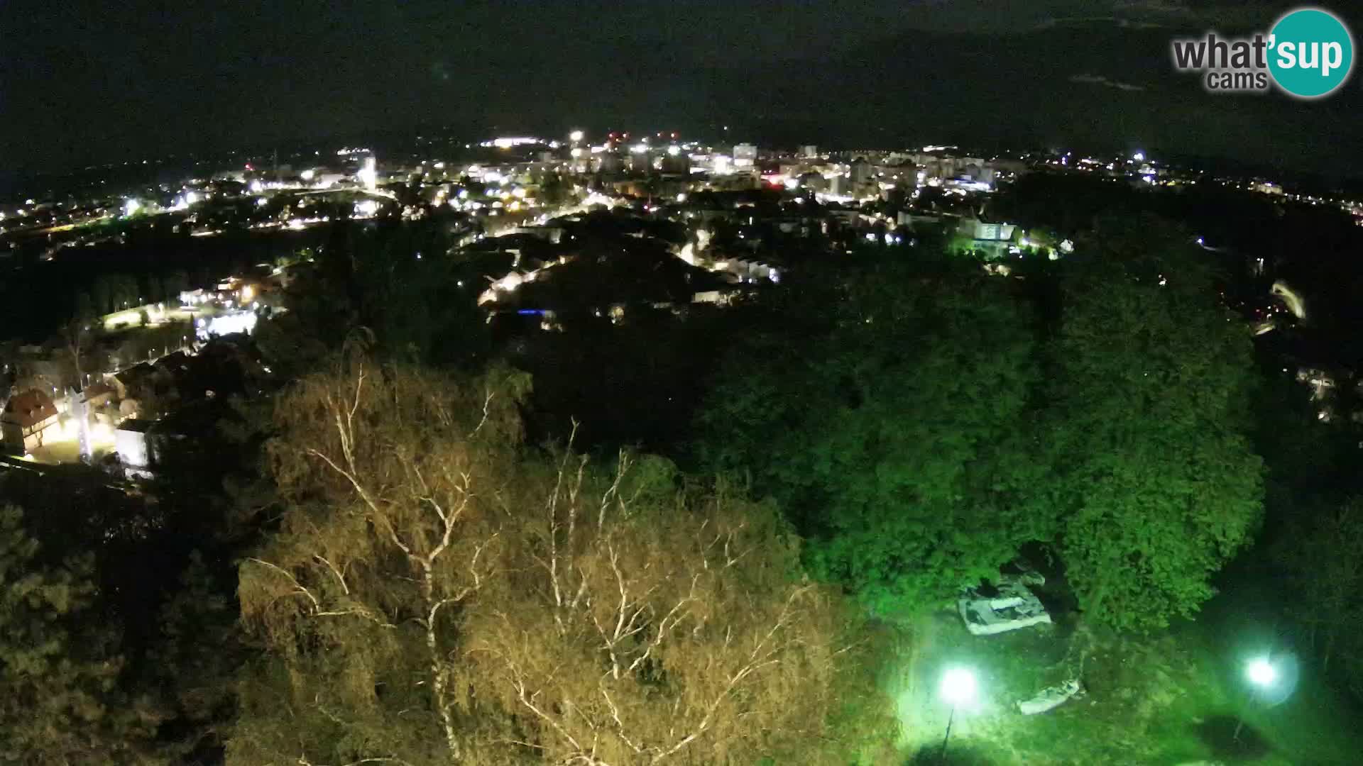 Spletna kamera Karlovac Dubovac grad – Pogled v živo na zgodovinsko znamenitost Karlovca