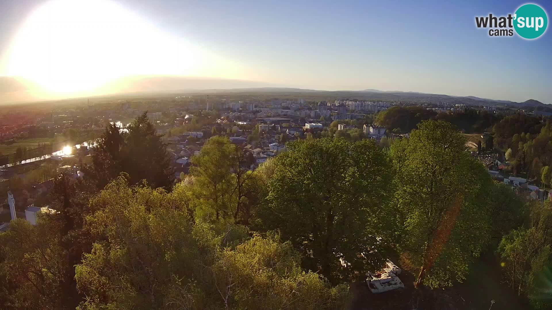 Webcam Karlovac Dubovac Castle – Live View of Karlovac’s Historic Landmark