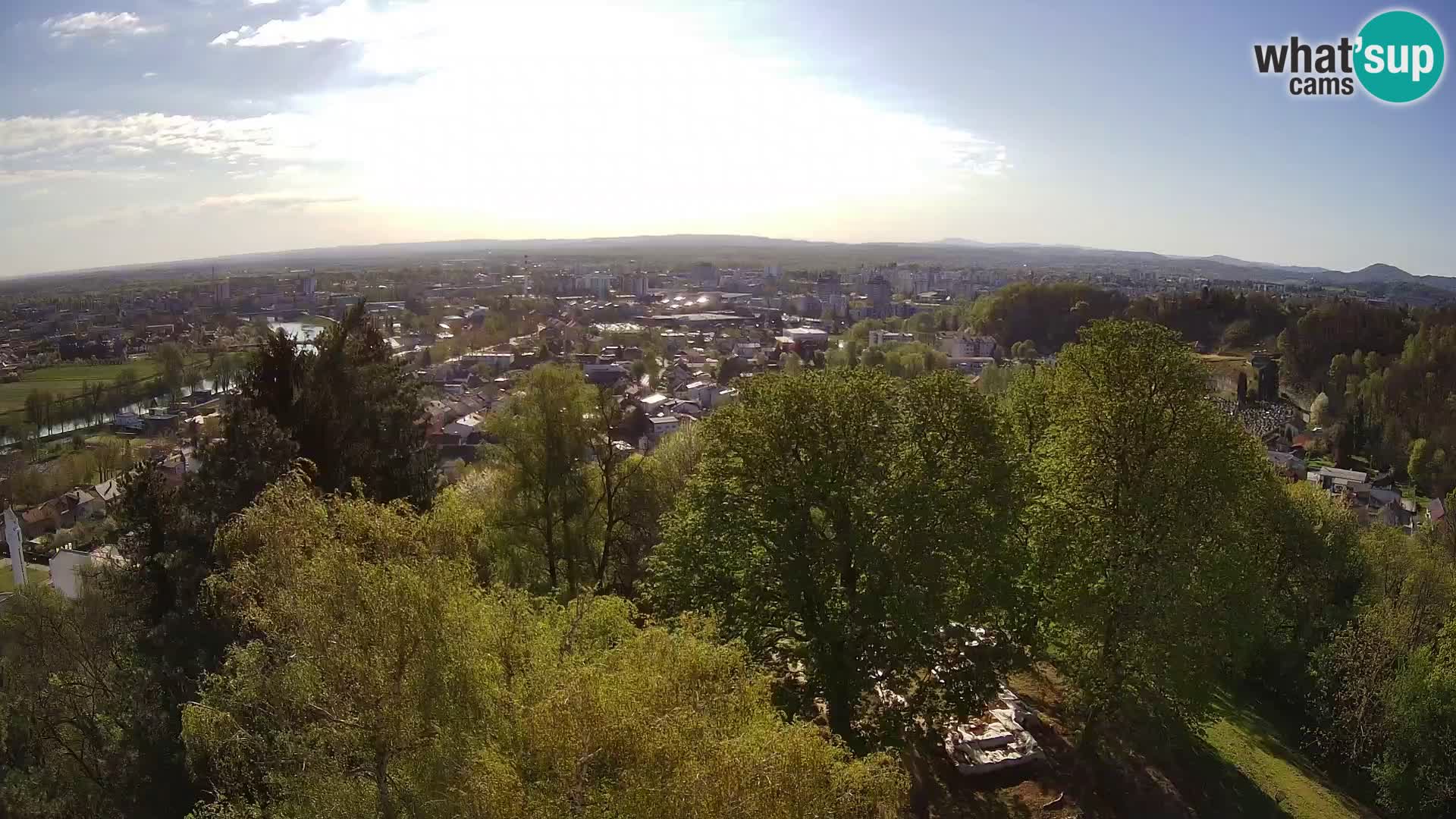 Web kamera Karlovac – Dvorac Dubovac uživo