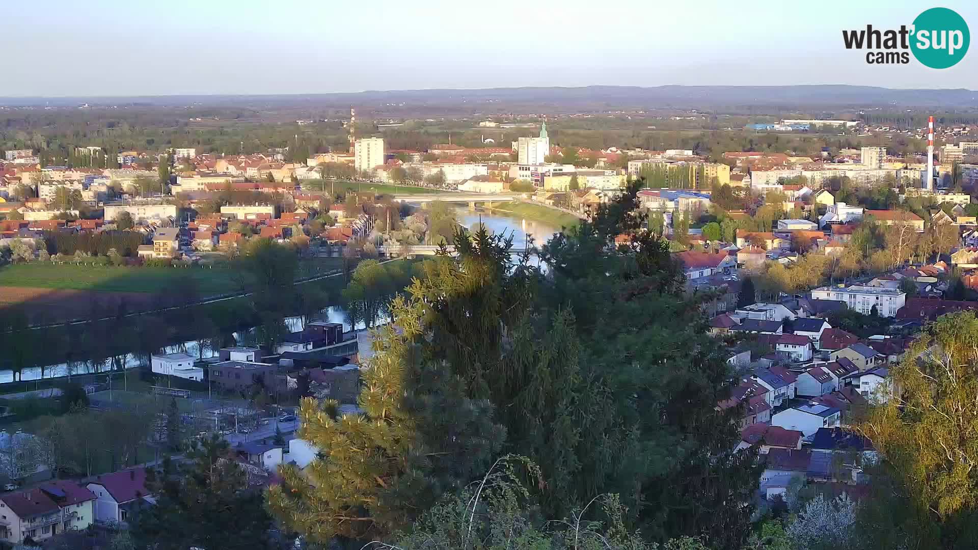 Web kamera Karlovac – Dvorac Dubovac uživo