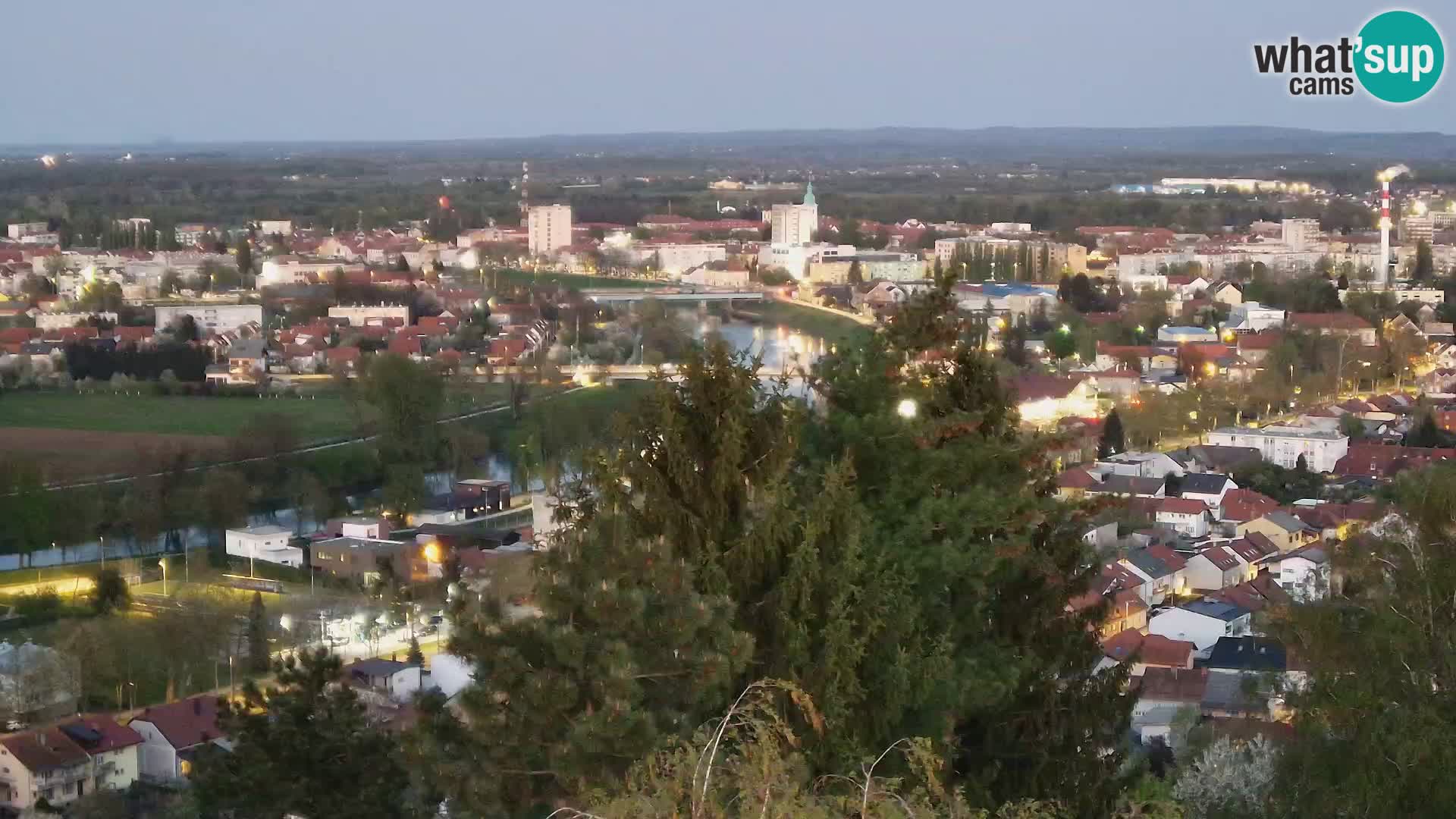 Web kamera Karlovac – Dvorac Dubovac uživo