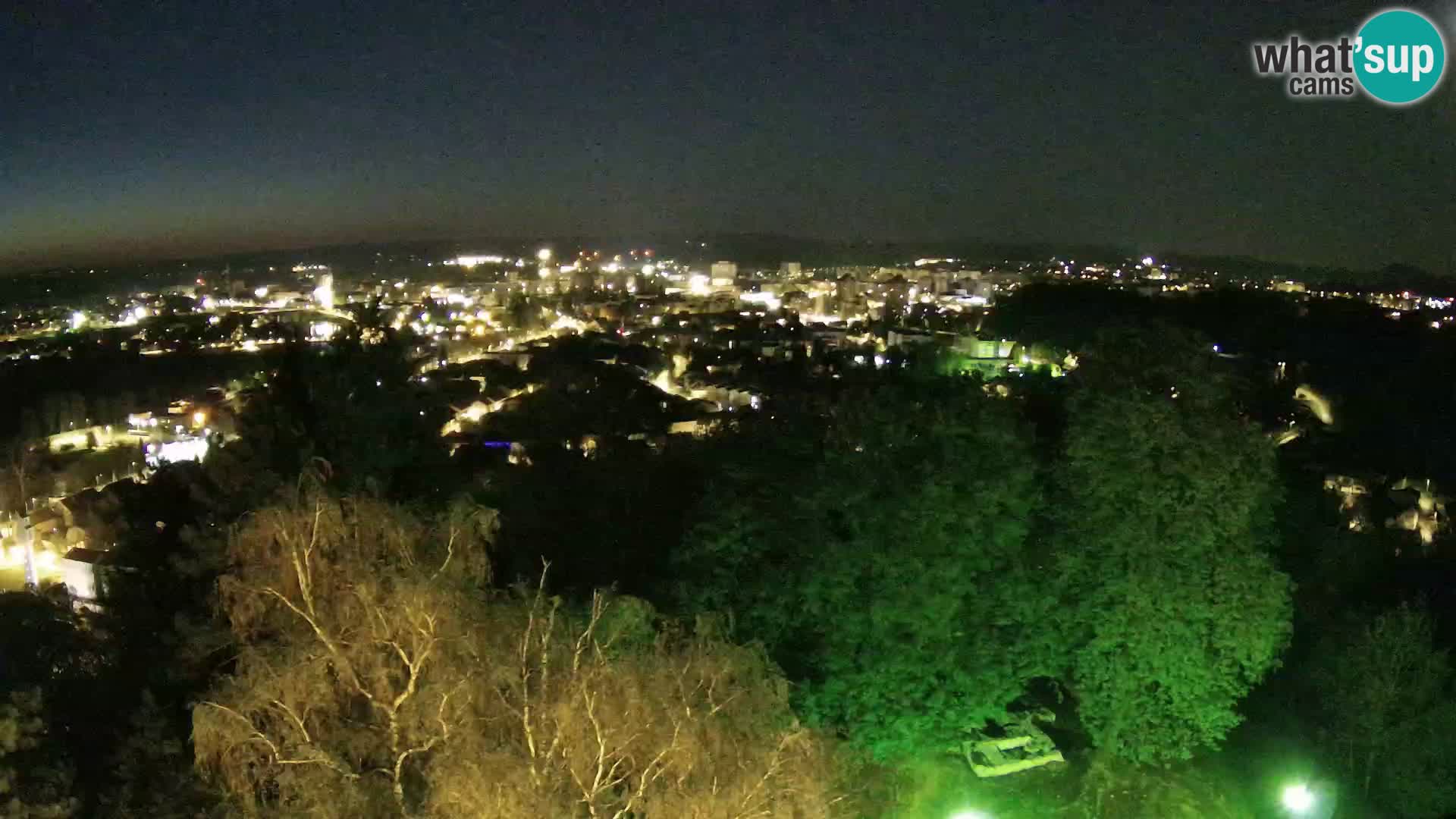 Web kamera Karlovac – Dvorac Dubovac uživo