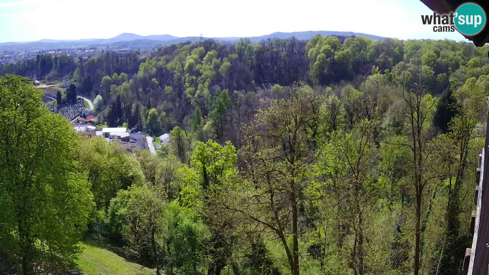 Web kamera Karlovac – Dvorac Dubovac uživo