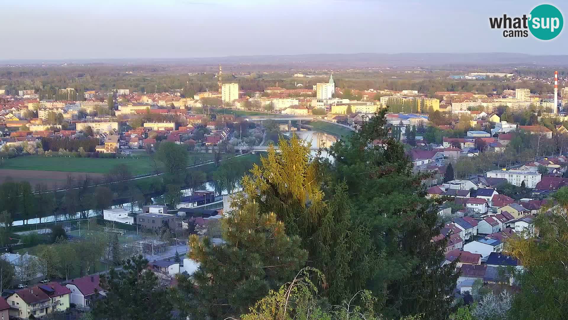 Web kamera Karlovac – Dvorac Dubovac uživo