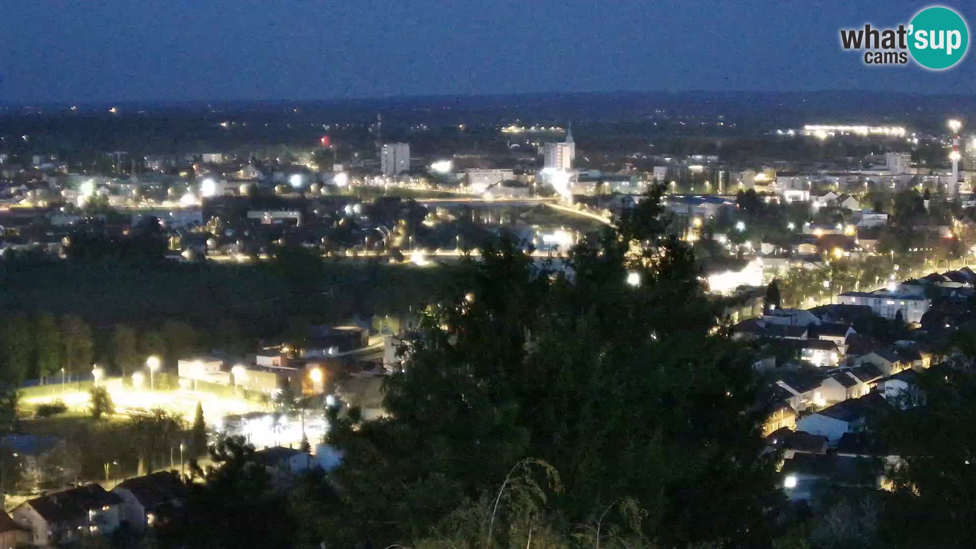 Web kamera Karlovac – Dvorac Dubovac uživo