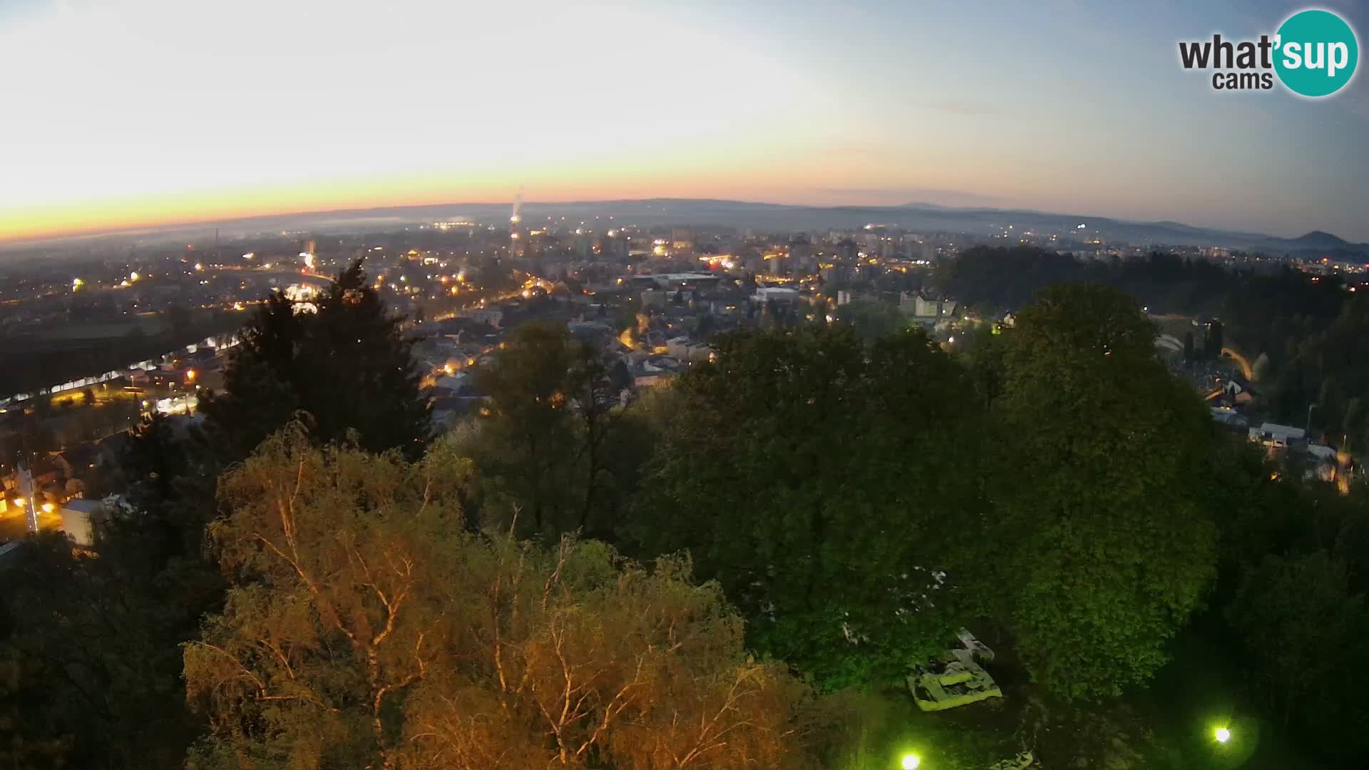 Webcam Karlovac Dubovac Castle – Live View of Karlovac’s Historic Landmark