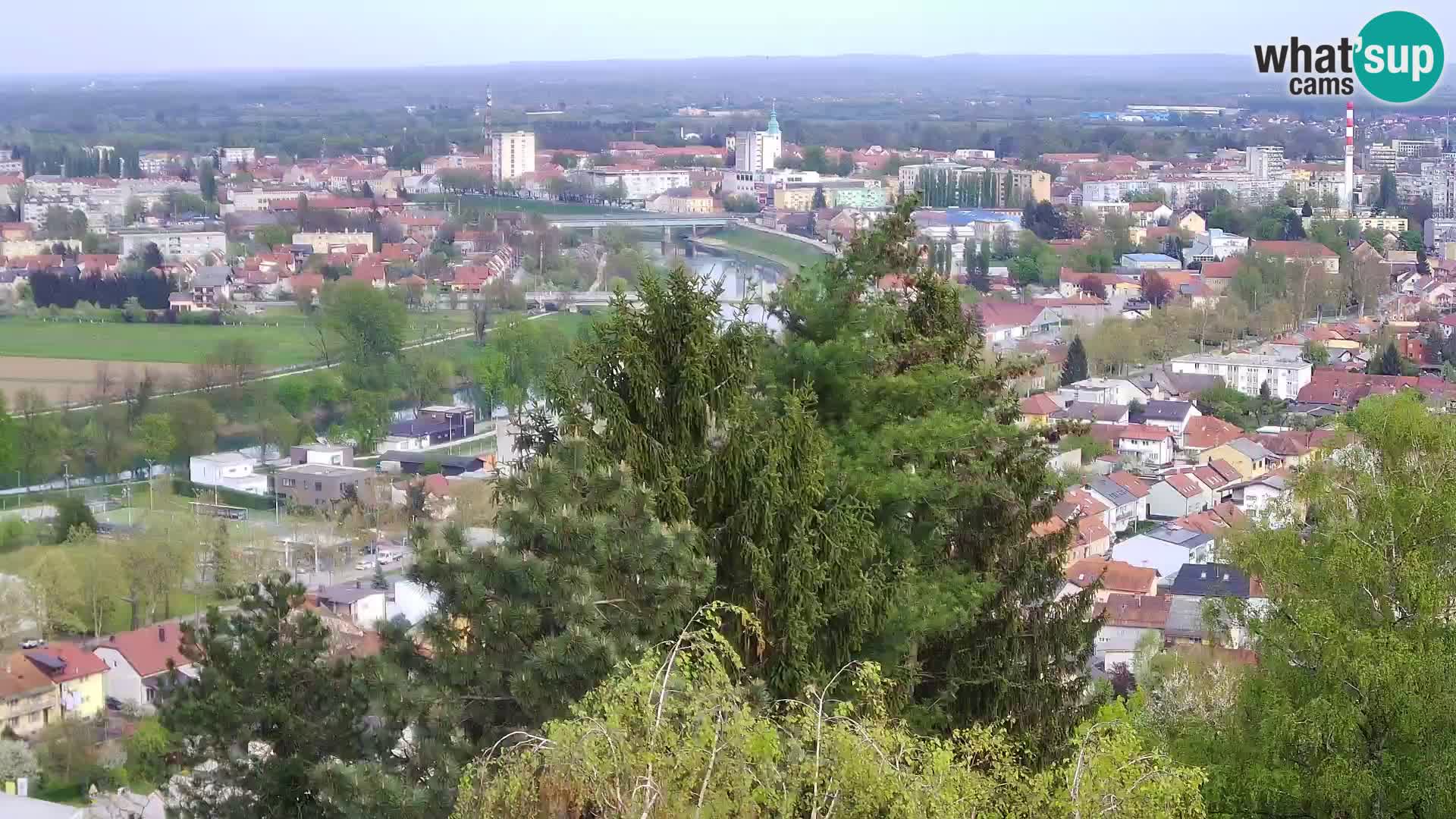 Spletna kamera Karlovac Dubovac grad – Pogled v živo na zgodovinsko znamenitost Karlovca