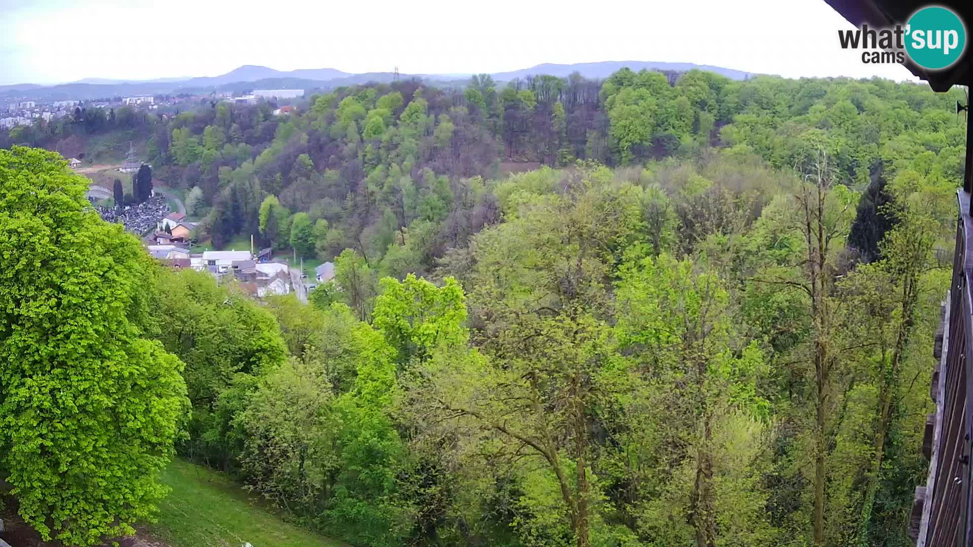 Spletna kamera Karlovac Dubovac grad – Pogled v živo na zgodovinsko znamenitost Karlovca