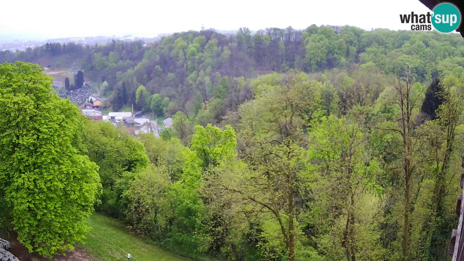 Web kamera Karlovac – Dvorac Dubovac uživo