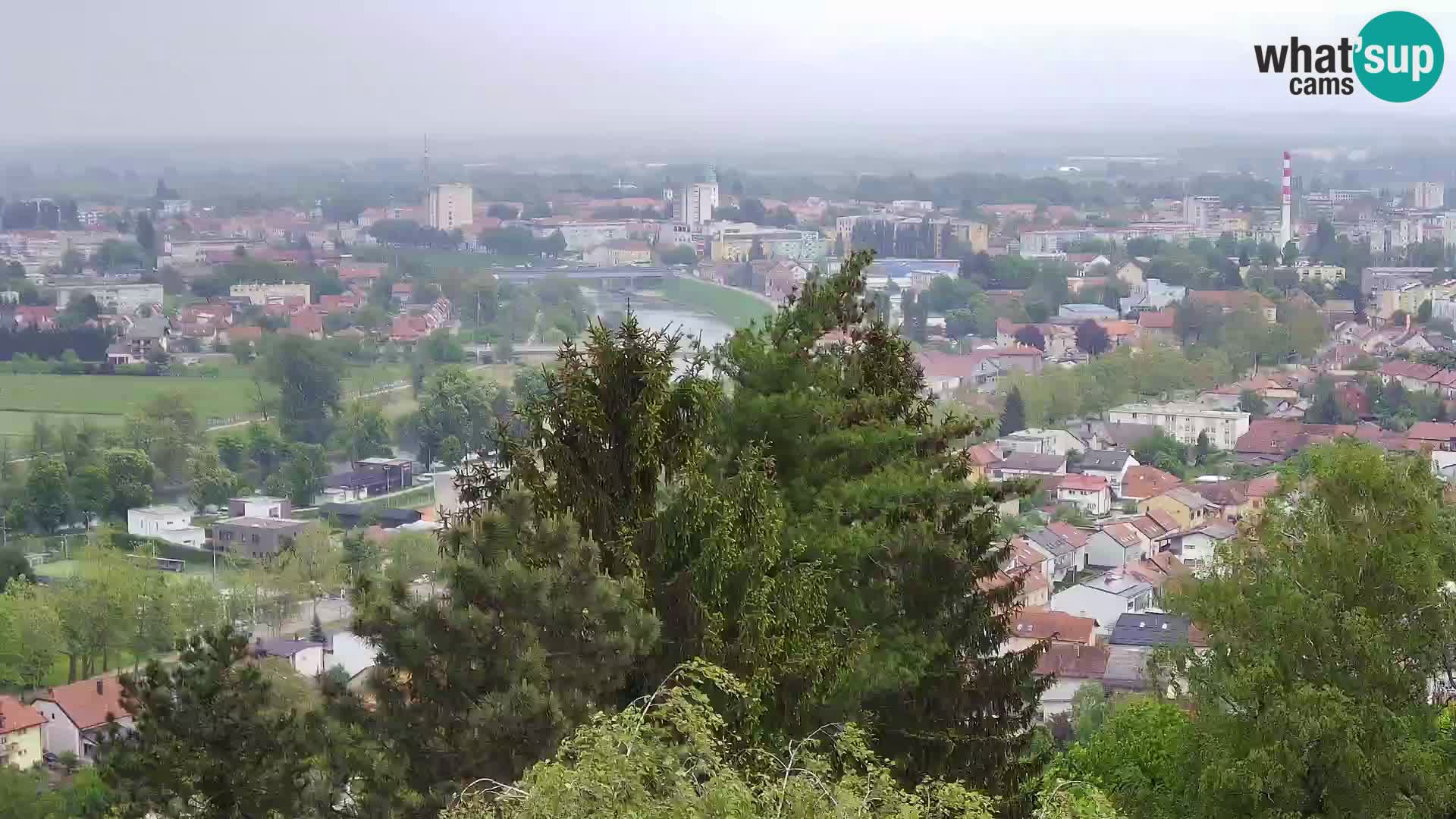 Web kamera Karlovac – Dvorac Dubovac uživo