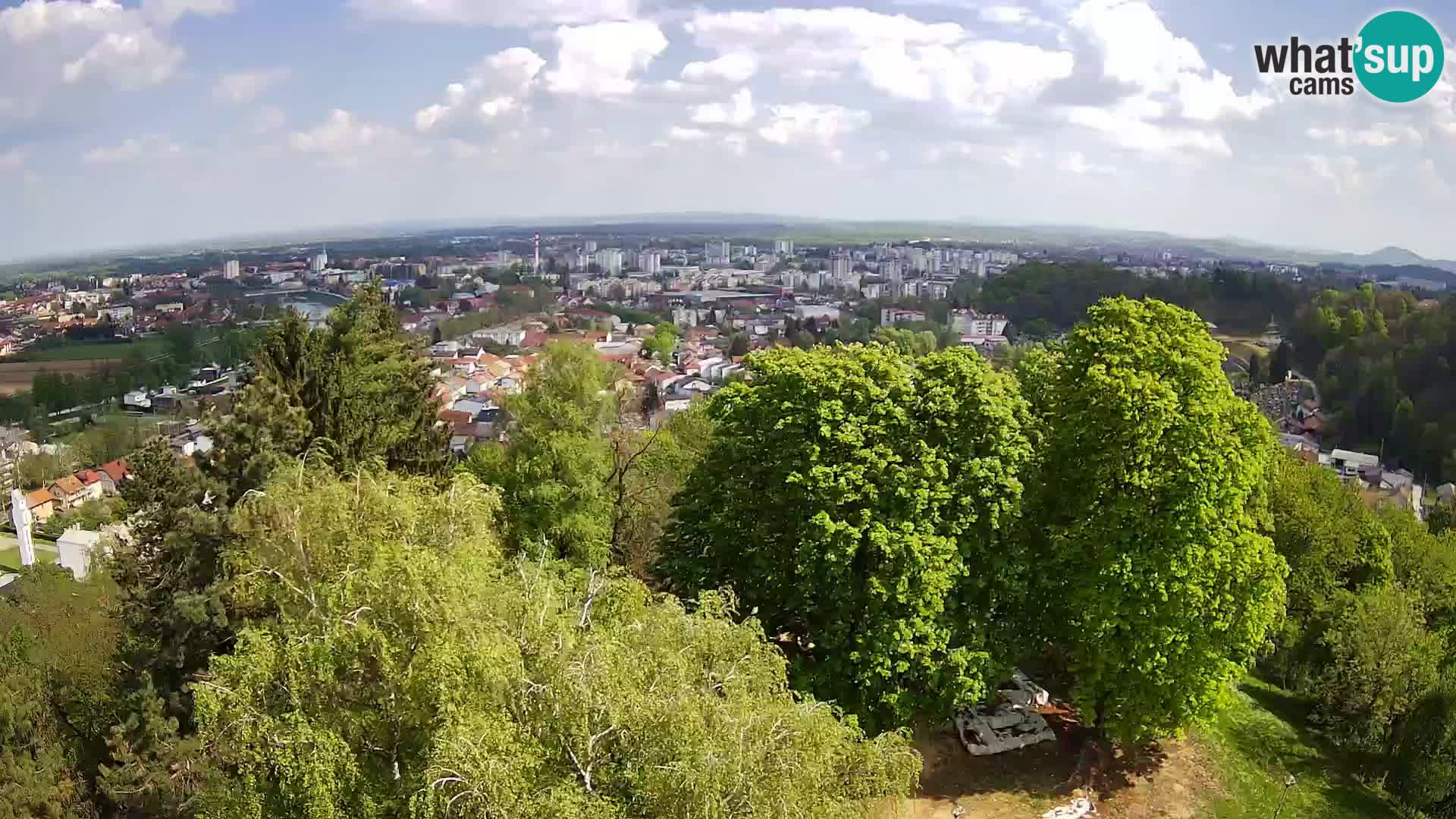 Spletna kamera Karlovac Dubovac grad – Pogled v živo na zgodovinsko znamenitost Karlovca